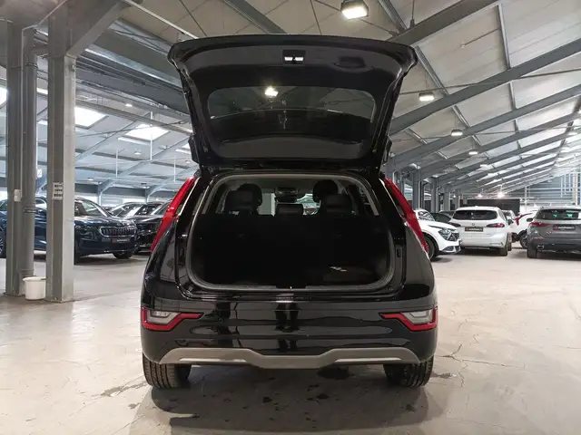 Kia E-Niro view 6