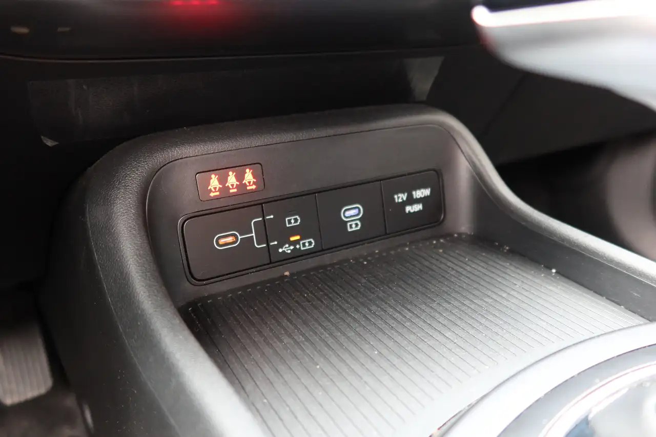 Hyundai KONA fotografie Hyundai KONA