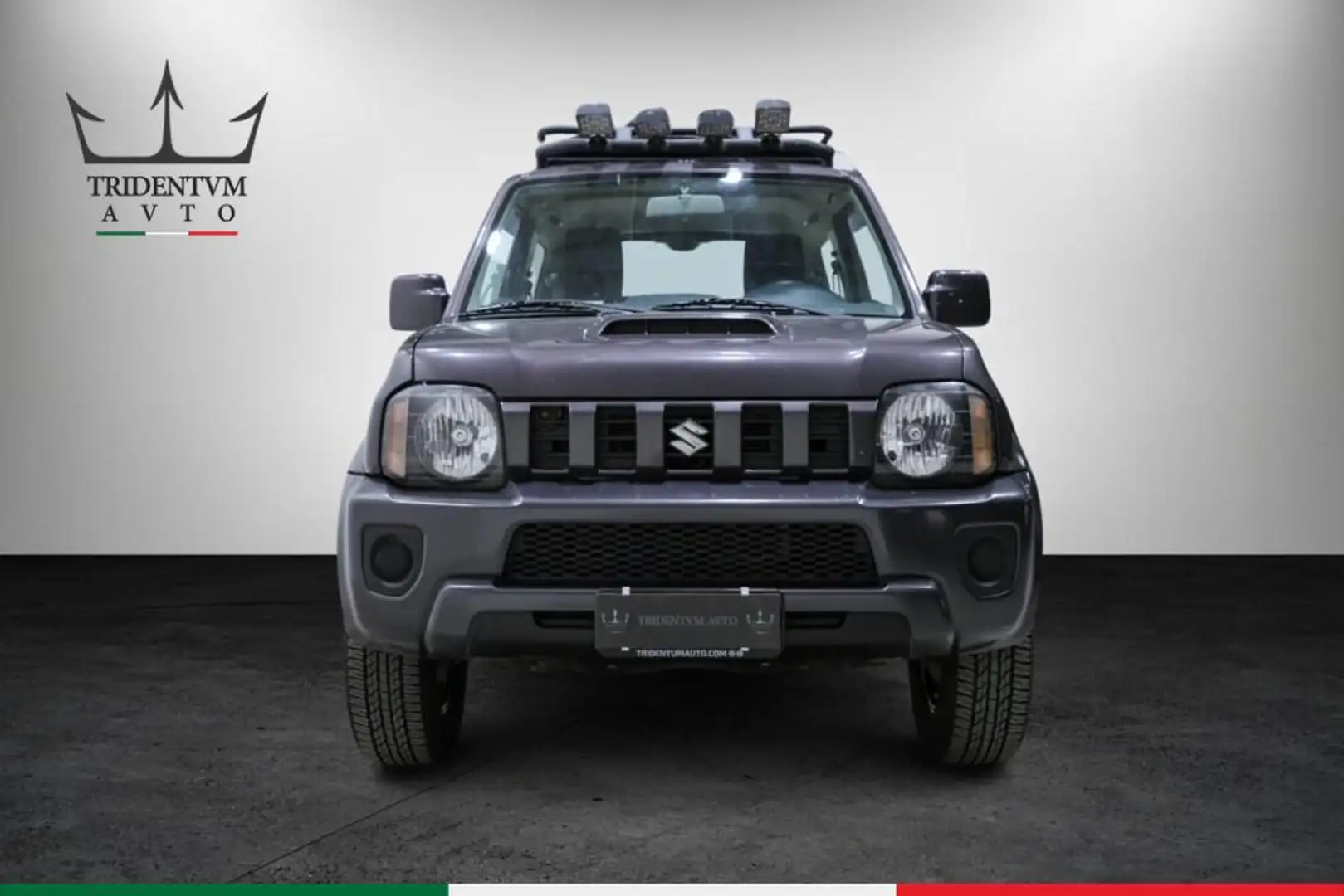 Suzuki Jimny 1.3 vvt JLX 4wd E5 Gris - 2