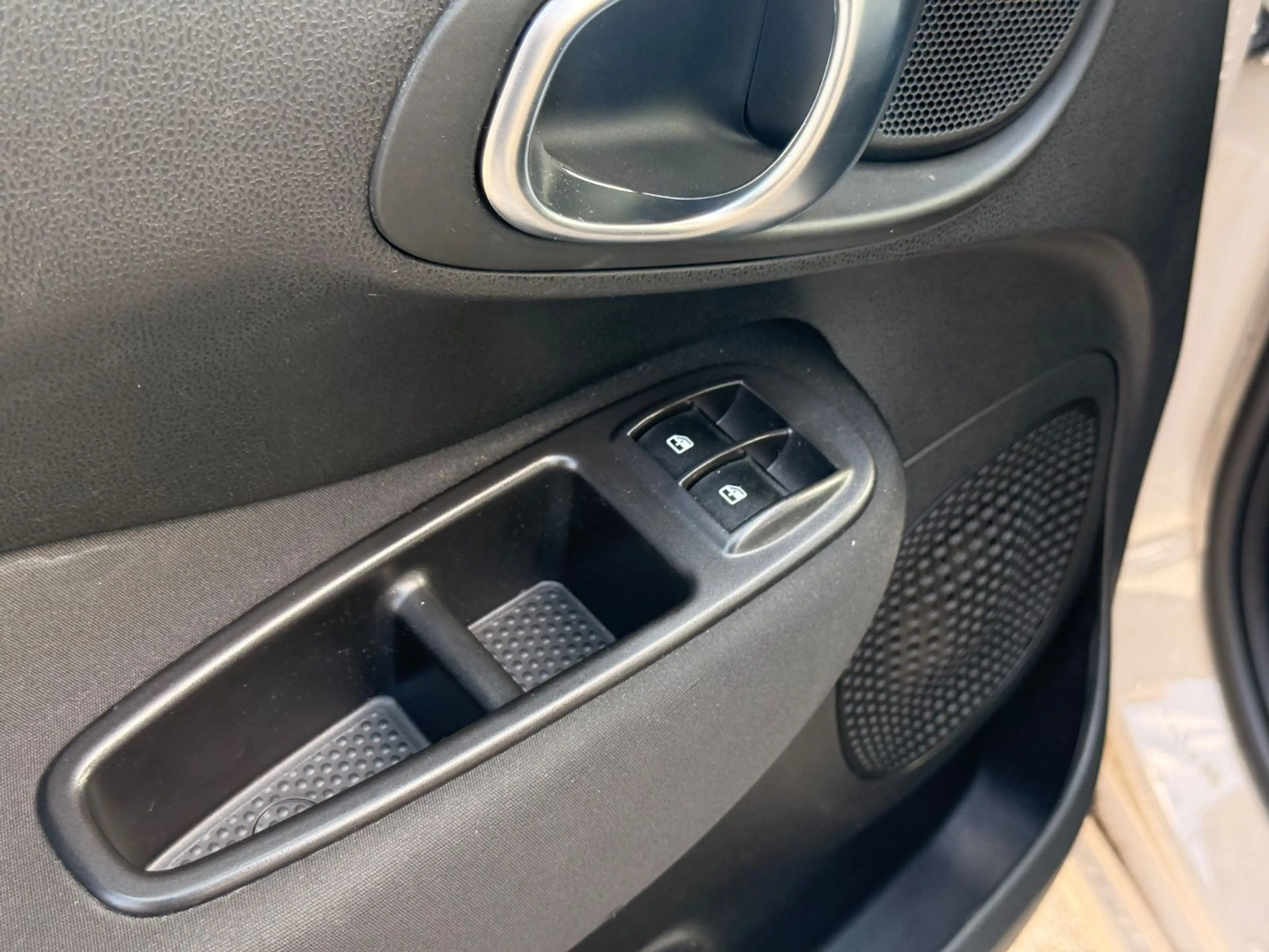 Fiat 500L Pop Star mit Servo-ABS-ESP-ALU-Start Stop-Tempom.! — photo 15