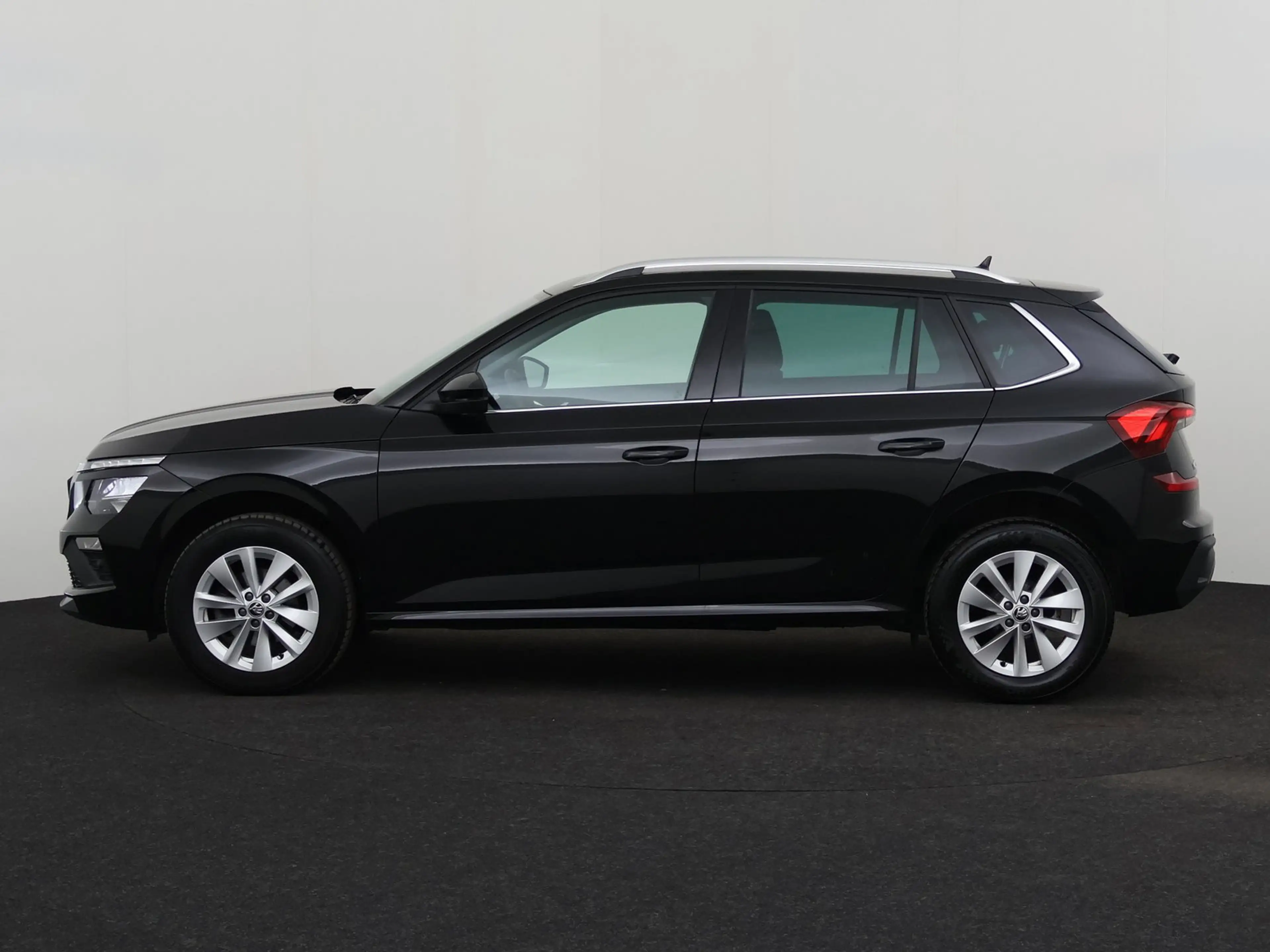 Skoda Kamiq Kamiq Corporate 1.0 TSI 85kW (115ch) DSG7 — photo 4
