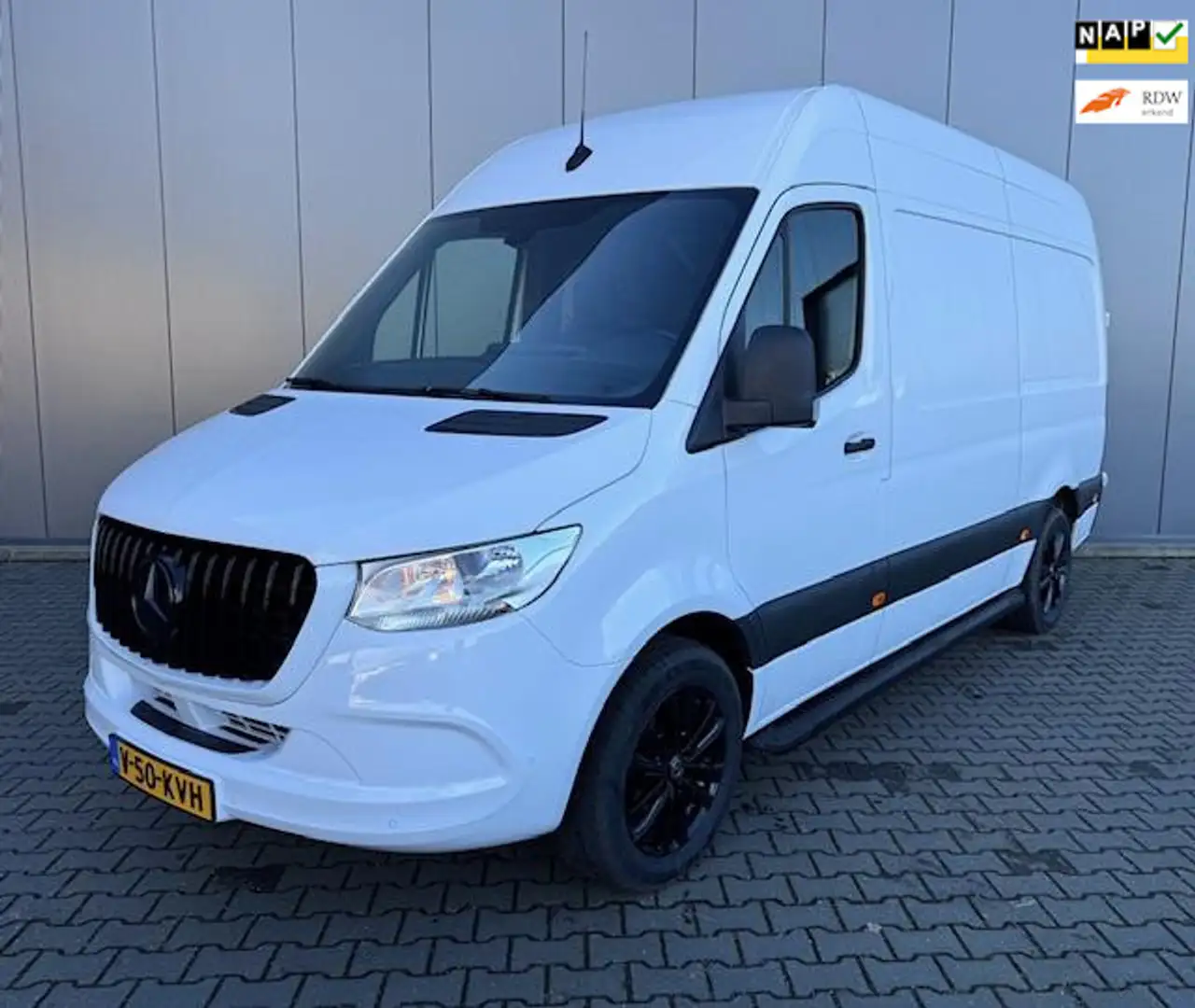 Mercedes-Benz Sprinter 317 CDI L2H2 AUTOMAAT CAMERA DAB APPLE-CARPLAY Blanc - 1