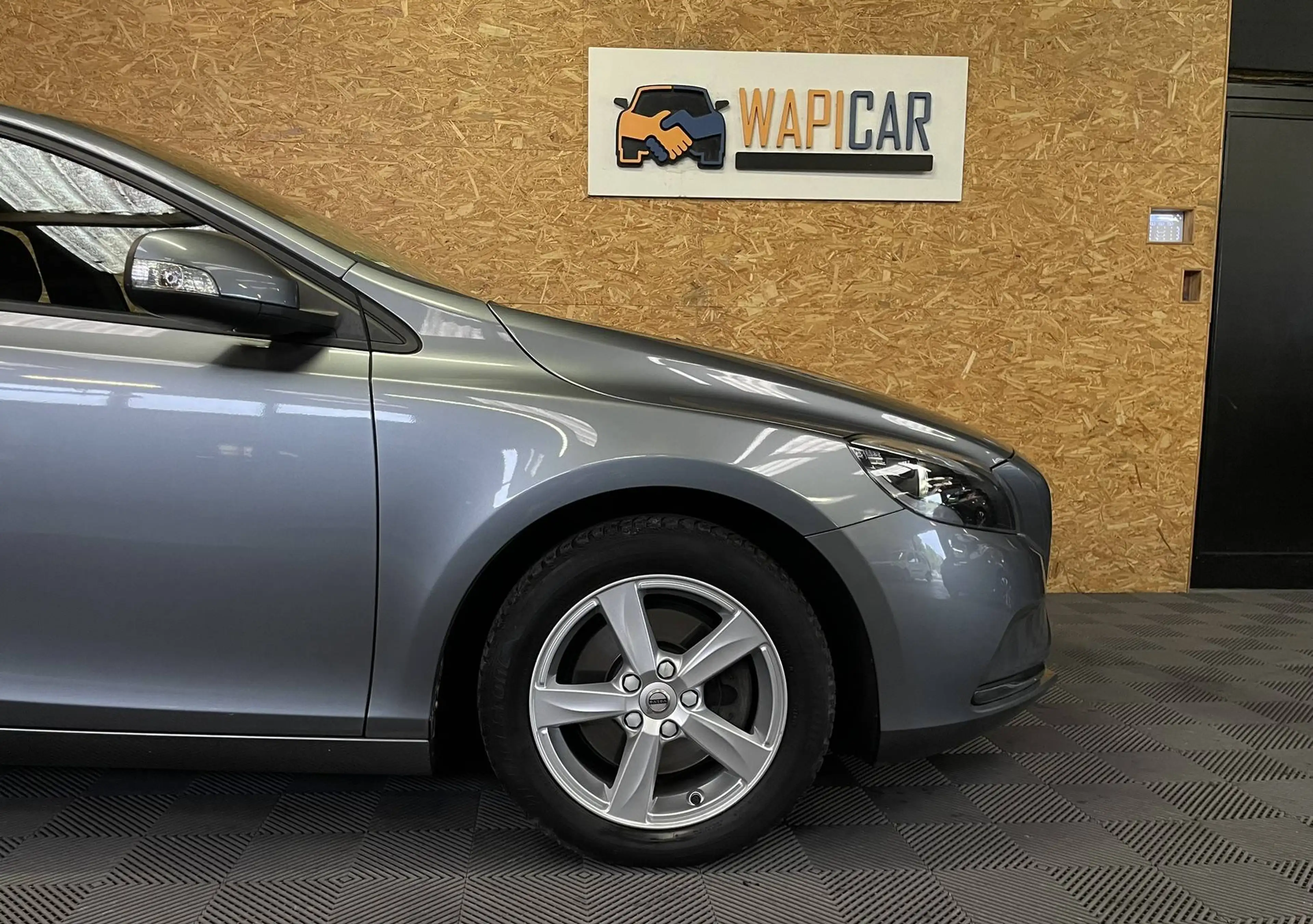 Volvo V40 2.0i * Garantie 1 à 3ans * TVA récupérable * — photo 6
