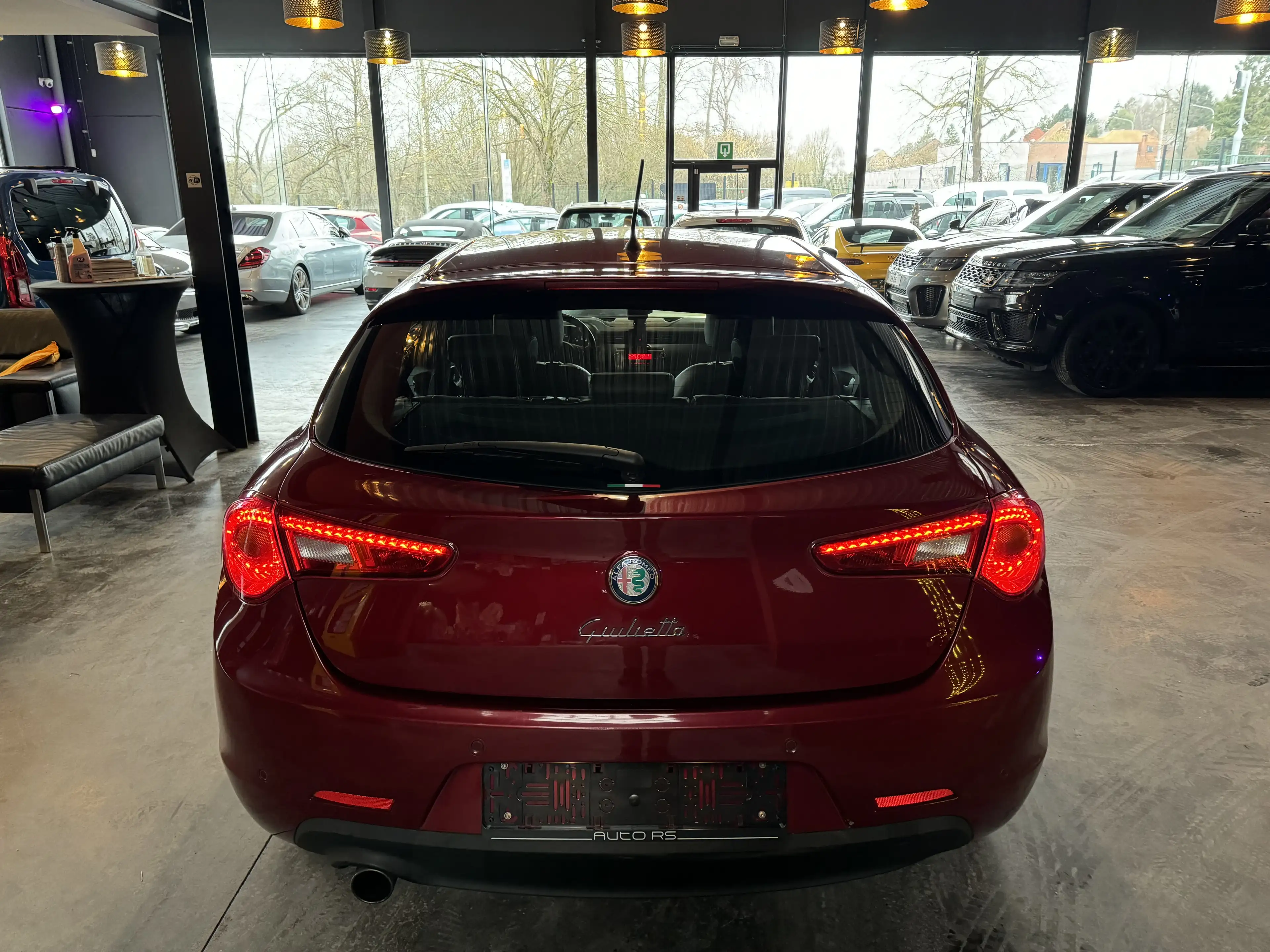 Alfa Romeo Giulietta 1.4 - AUTOMATIQUE - A/C - RADIO CD/MEDIA - LED — photo 7