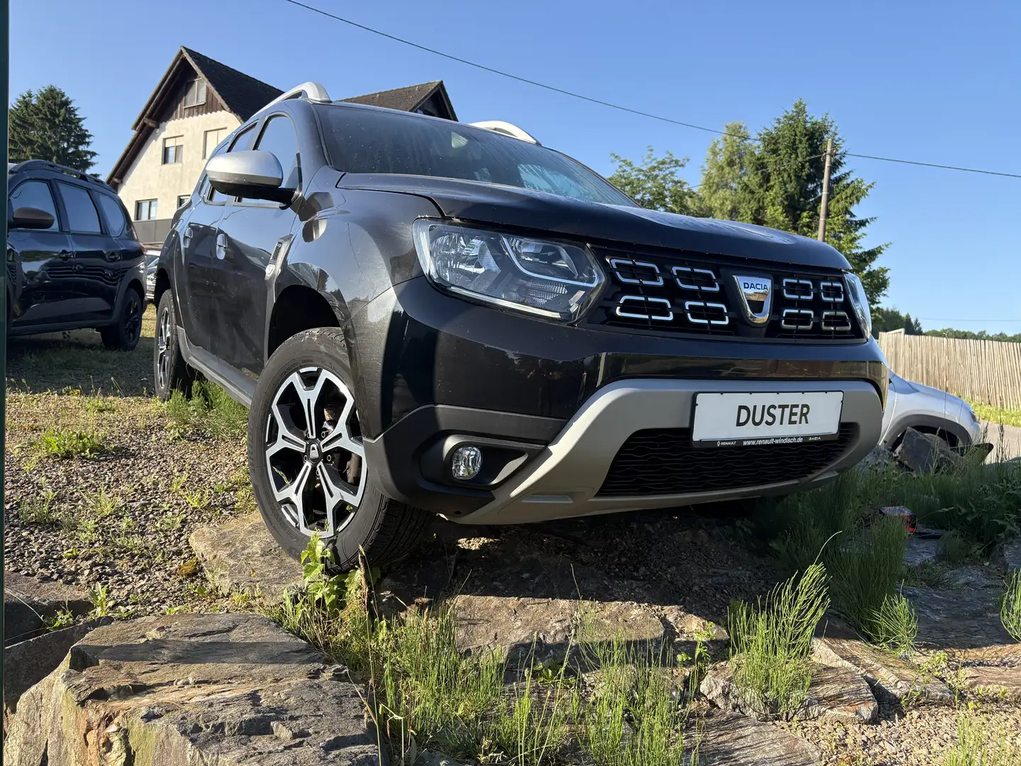 Dacia Duster Prestige 4WD Zwart - 1
