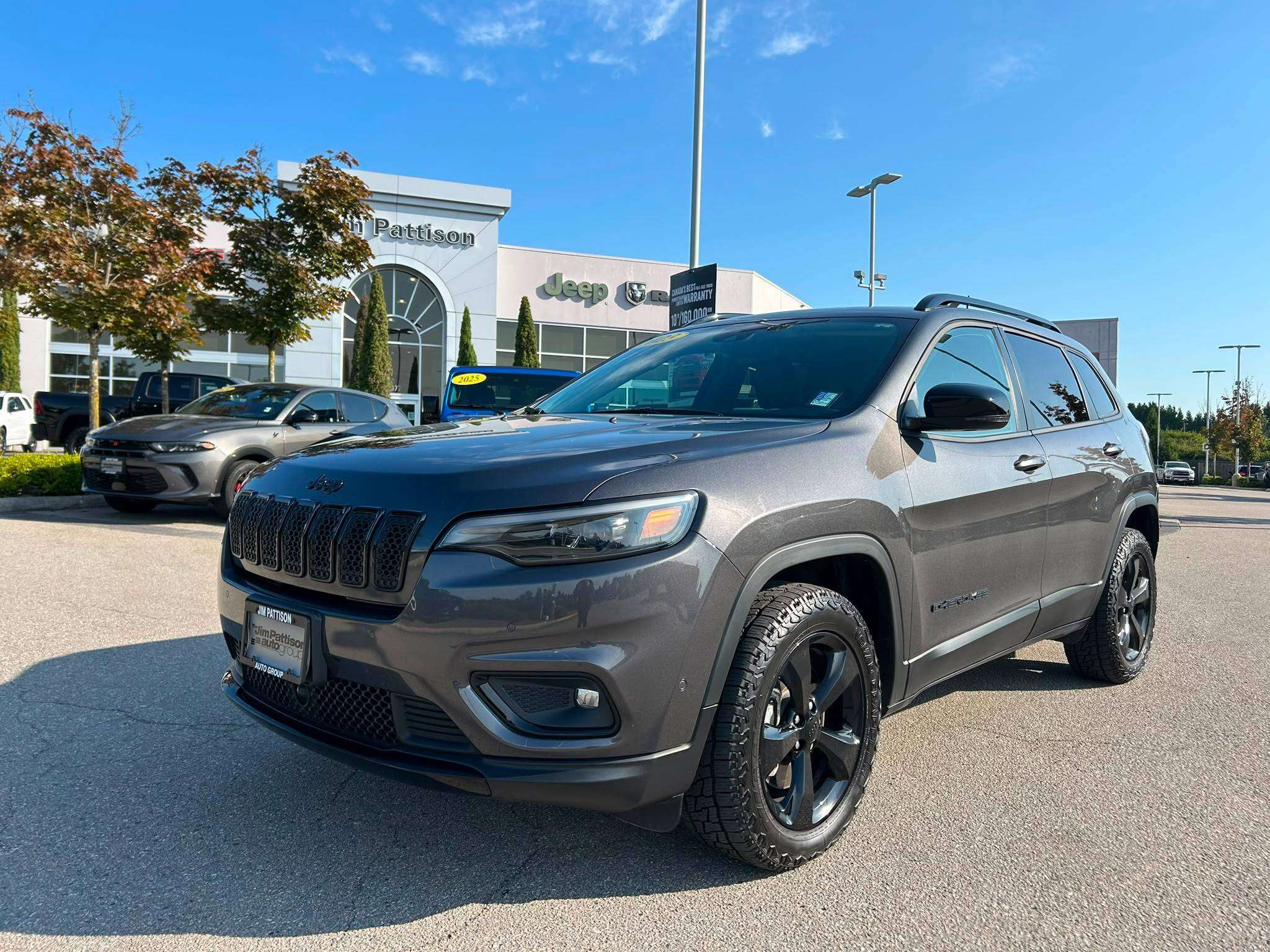 Black 2023 Jeep Cherokee SUV / Crossover Automatic