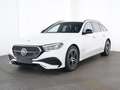 Mercedes-Benz E 300 de 4MATIC T-Modell mit EQ Hybrid Technologie Weiß - thumbnail 1