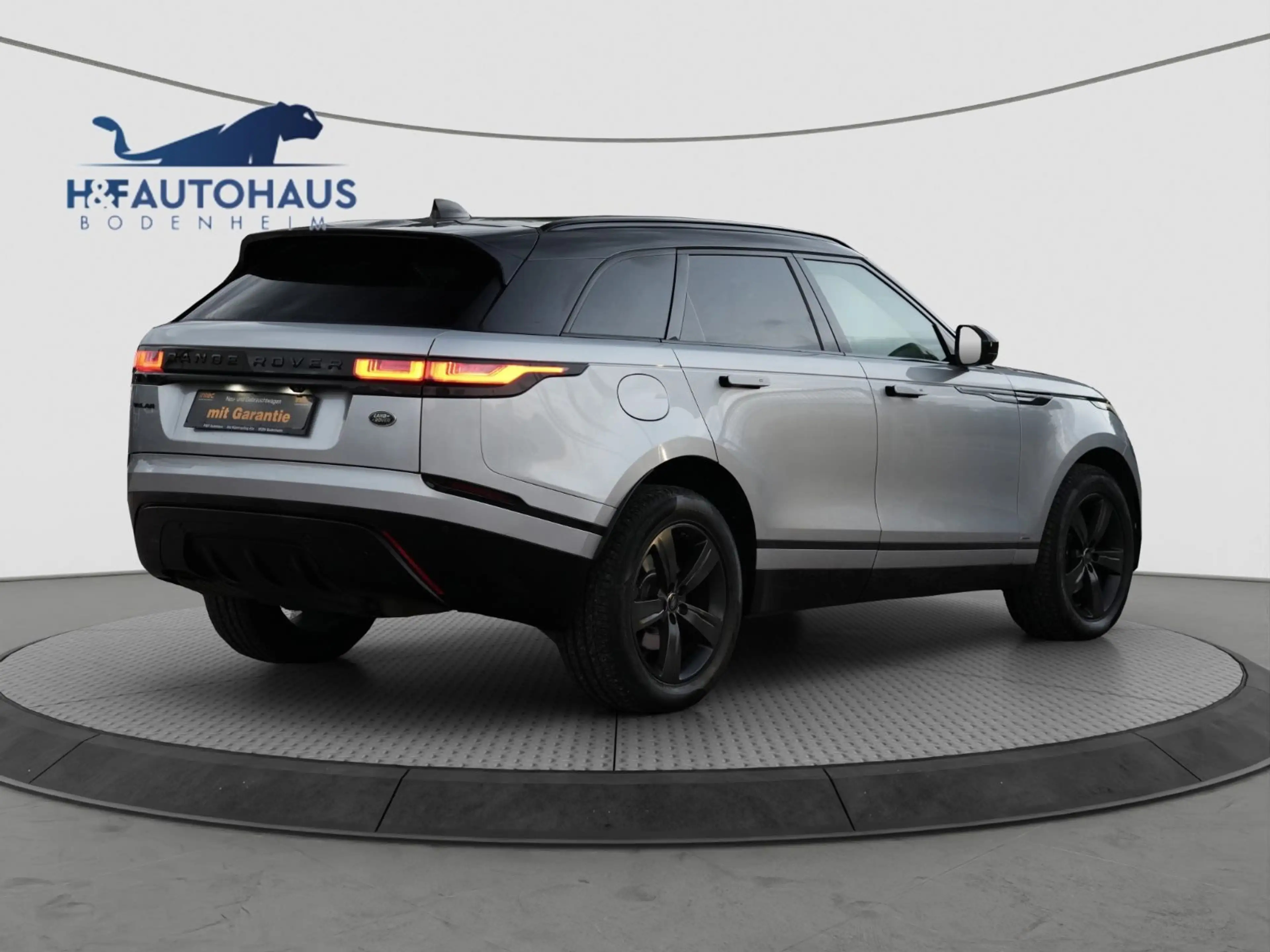 Land Rover Range Rover Velar R-Dynamic/KAMERA/PANO/LEDER — photo 6
