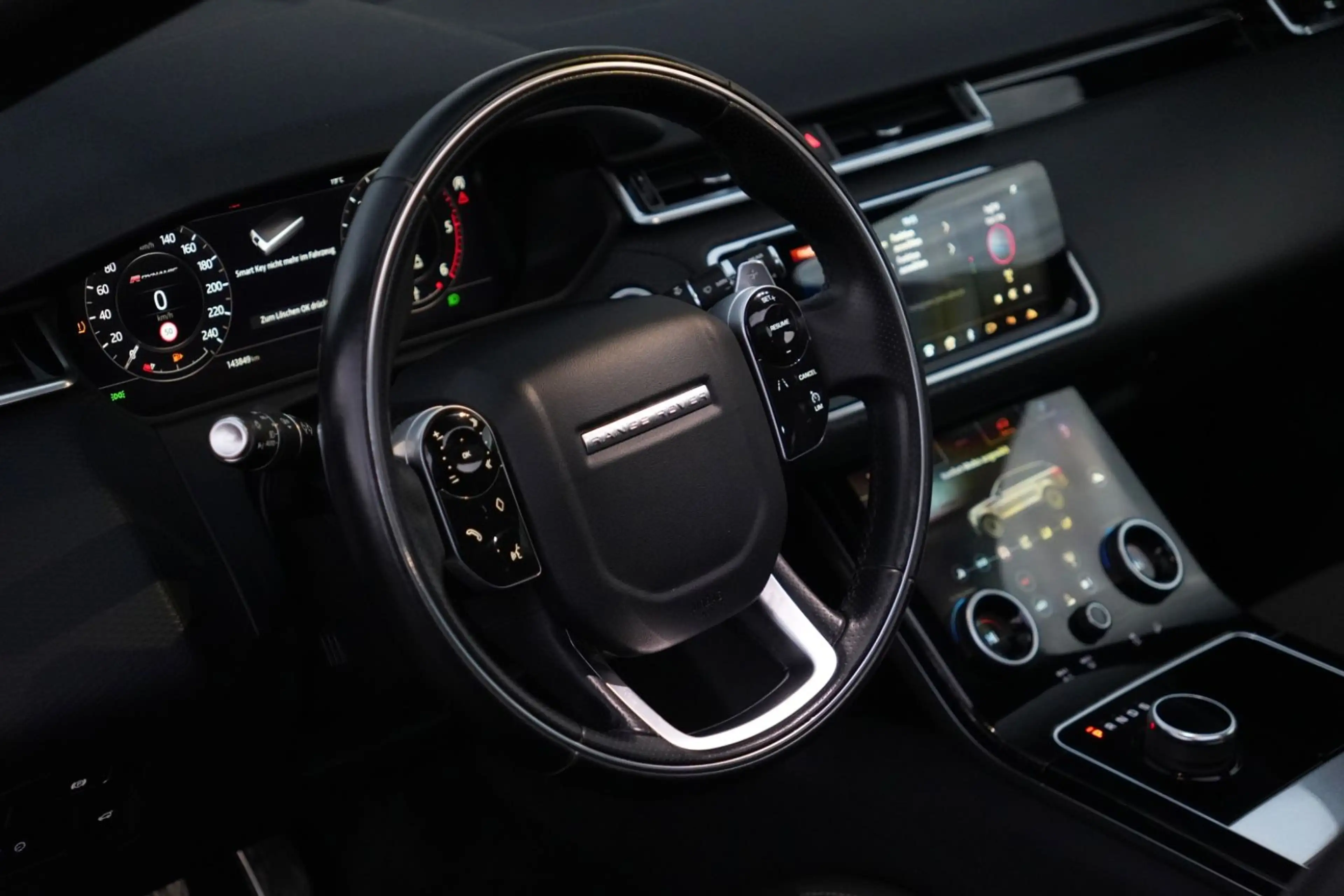 Land Rover Range Rover Velar R-Dynamic/KAMERA/PANO/LEDER — photo 13