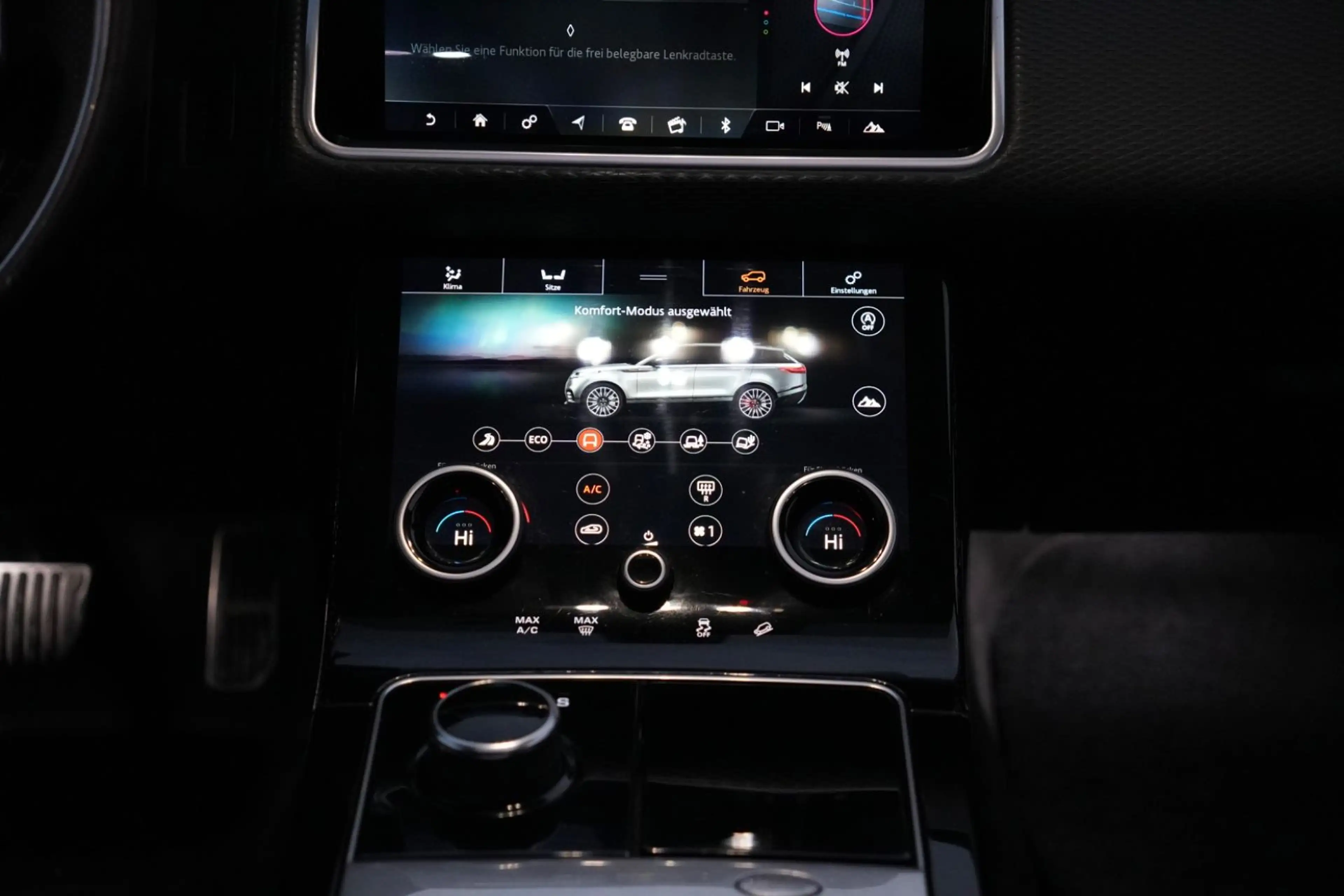 Land Rover Range Rover Velar R-Dynamic/KAMERA/PANO/LEDER — photo 27