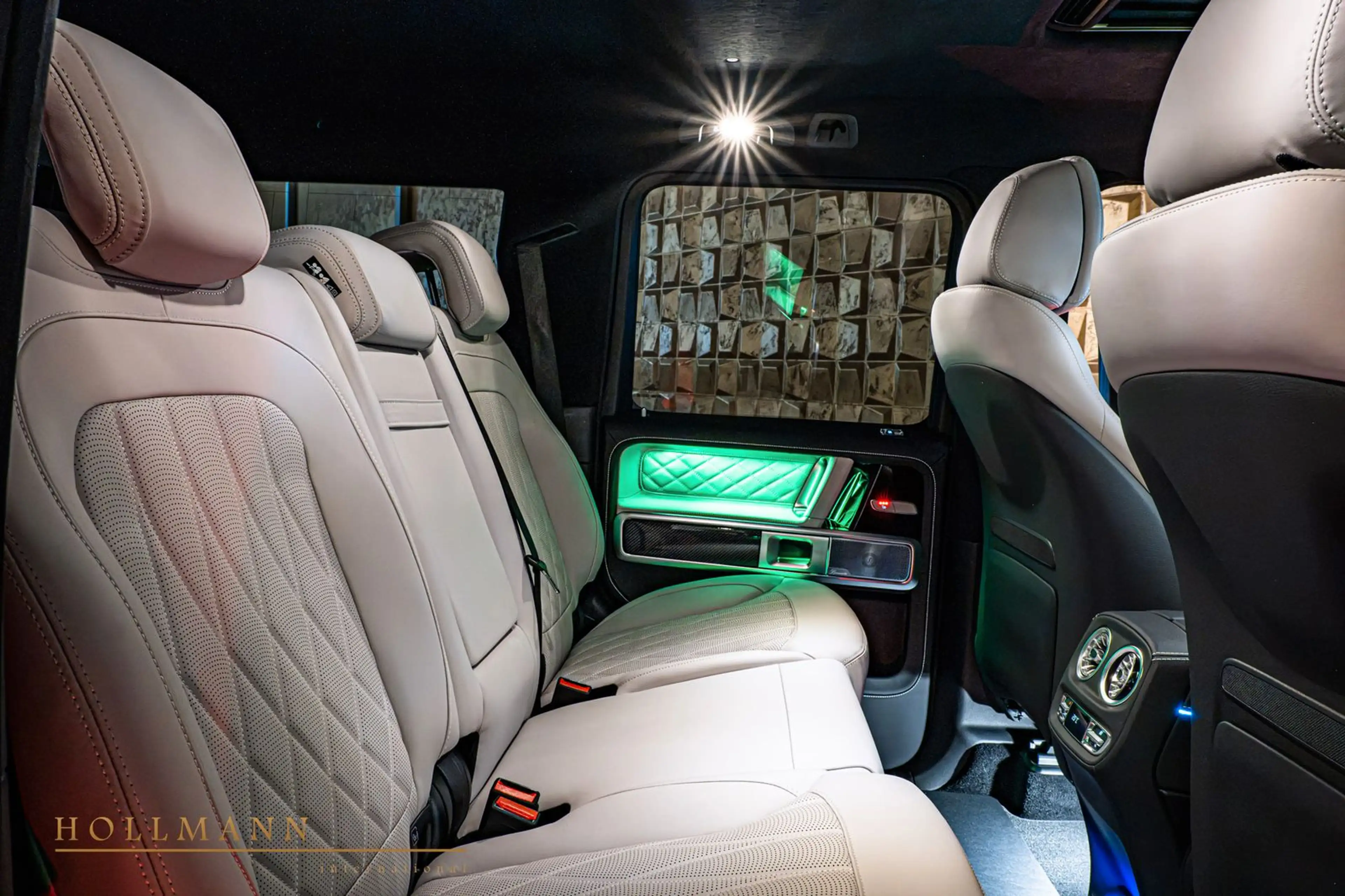 Mercedes-Benz G 63 AMG + FACELIFT + A22 + CARBON + MY2027 — photo 15