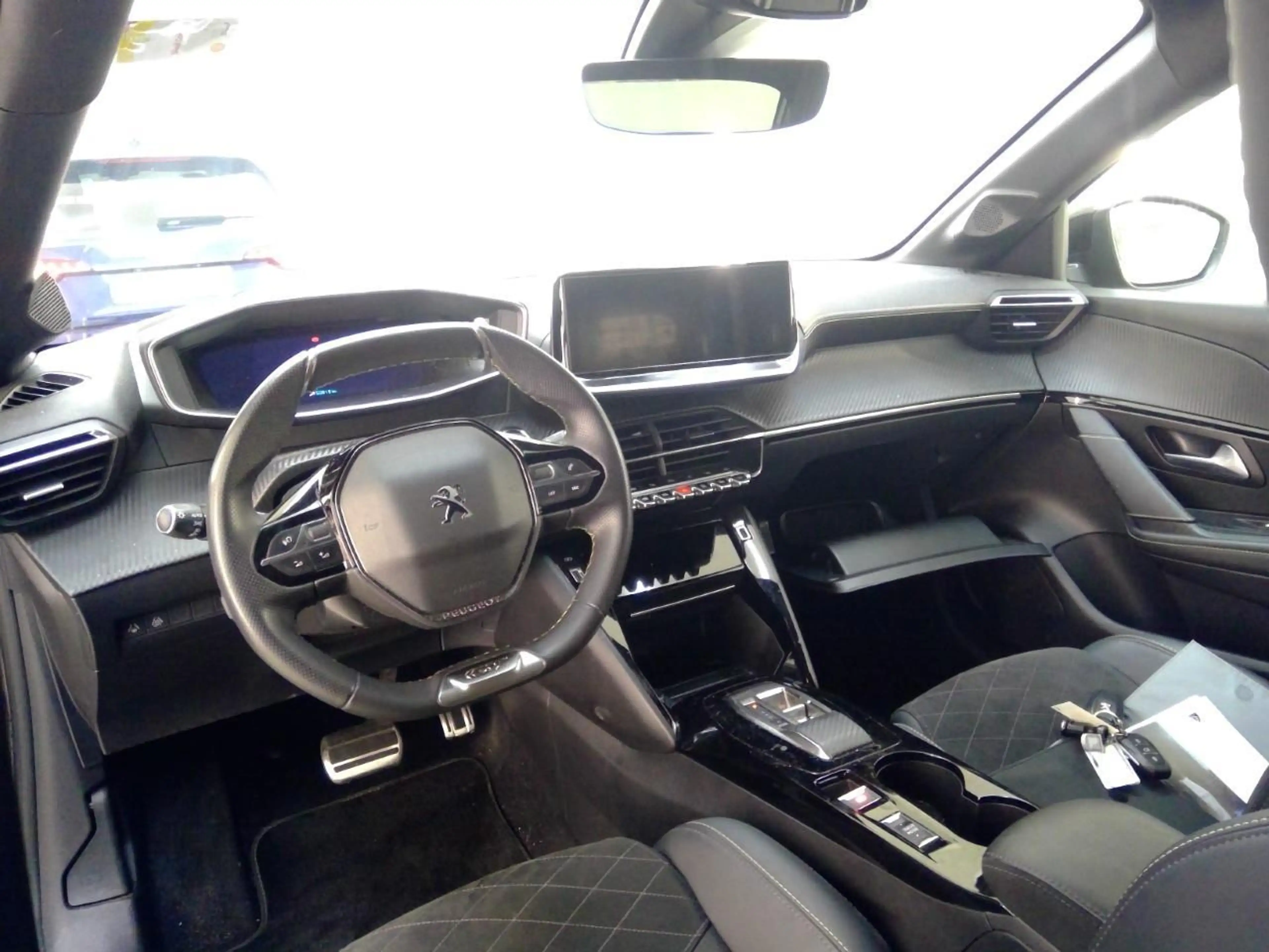 Peugeot e-208 EV GT Pack 50 kWh Verwacht! | SOH 94,3 % | Navigat — photo 7