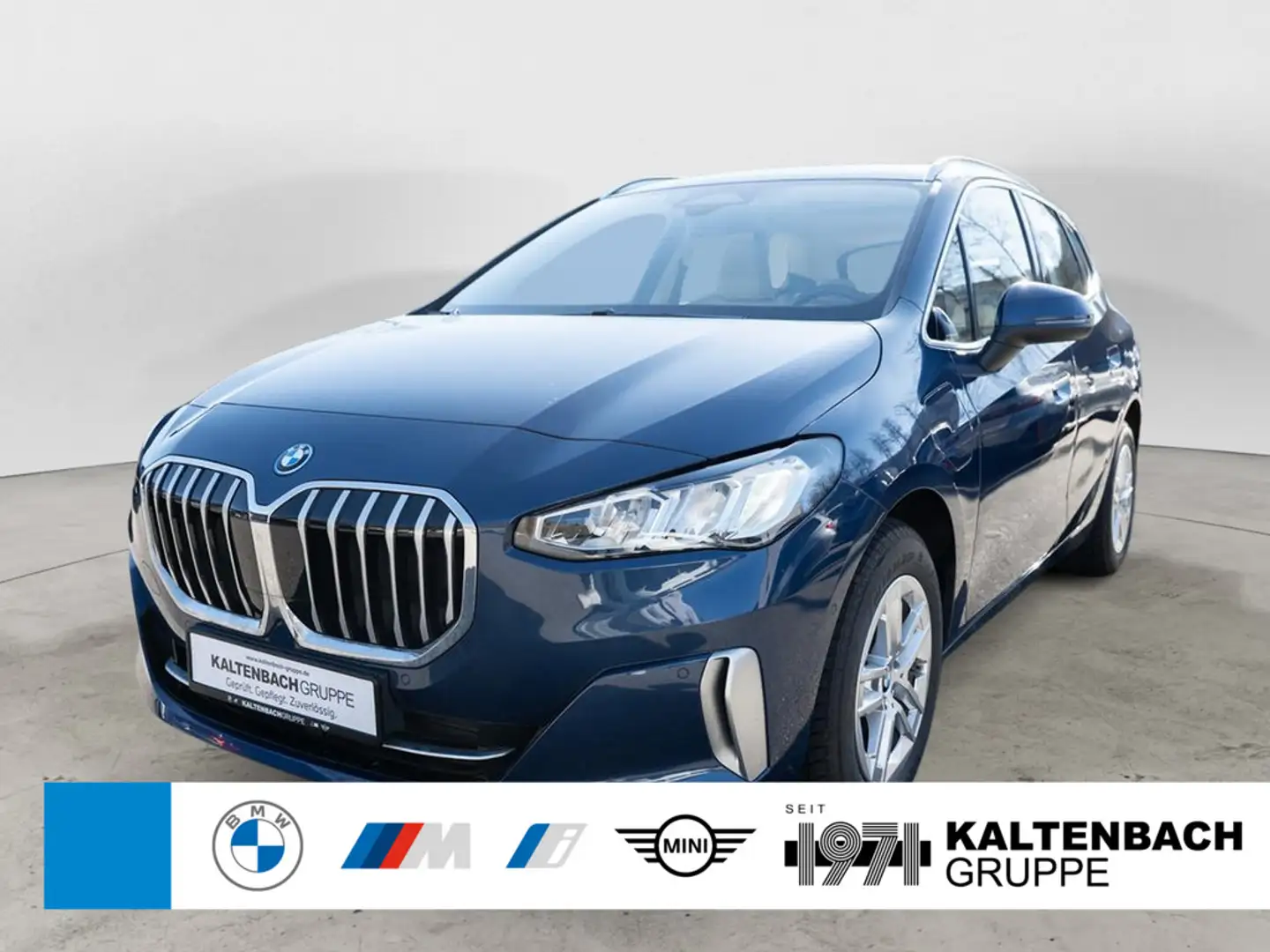 BMW 225 e Active Tourer xDrive Luxury Line PANO Azul - 1