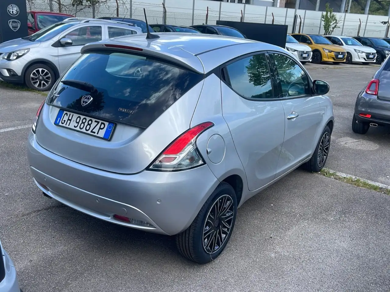 Lancia Ypsilon 2022 — фото 6
