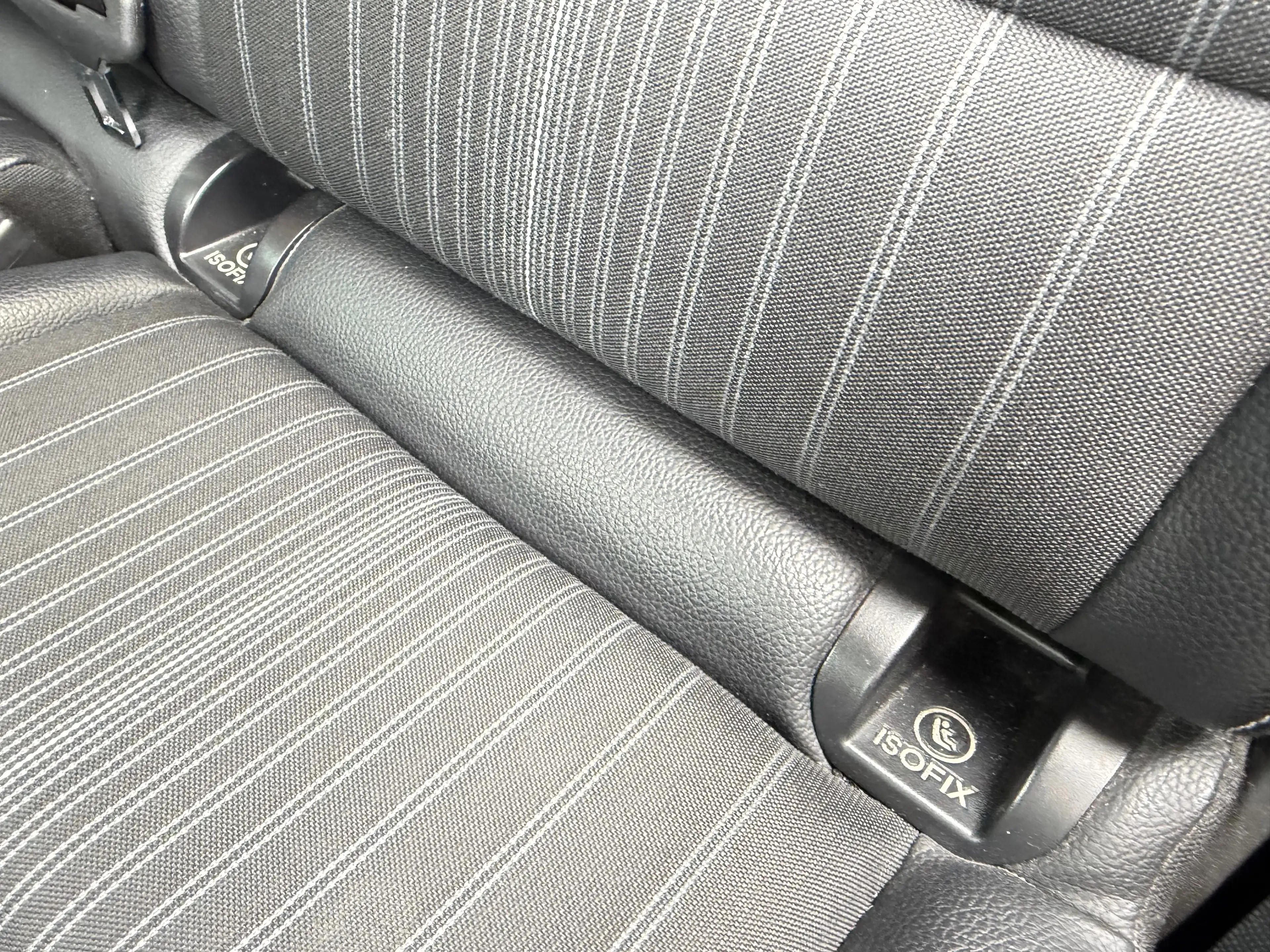 Mercedes-Benz B 180 B 180 CDI ° PACK SPORT ° CUIR ° NAVI °JANTES 17 ° GARANTI 12 MOIS !!! — photo 13