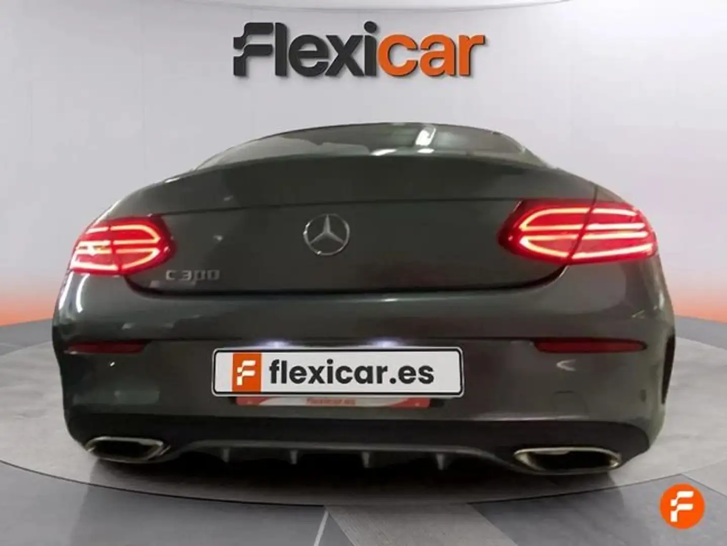 Mercedes-Benz C 300 Coupé Gris - 2