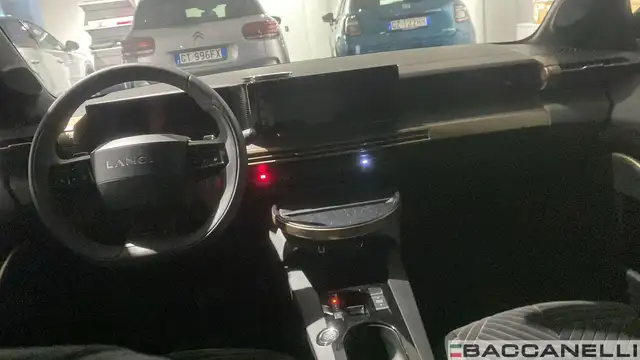 Lancia Ypsilon view 13