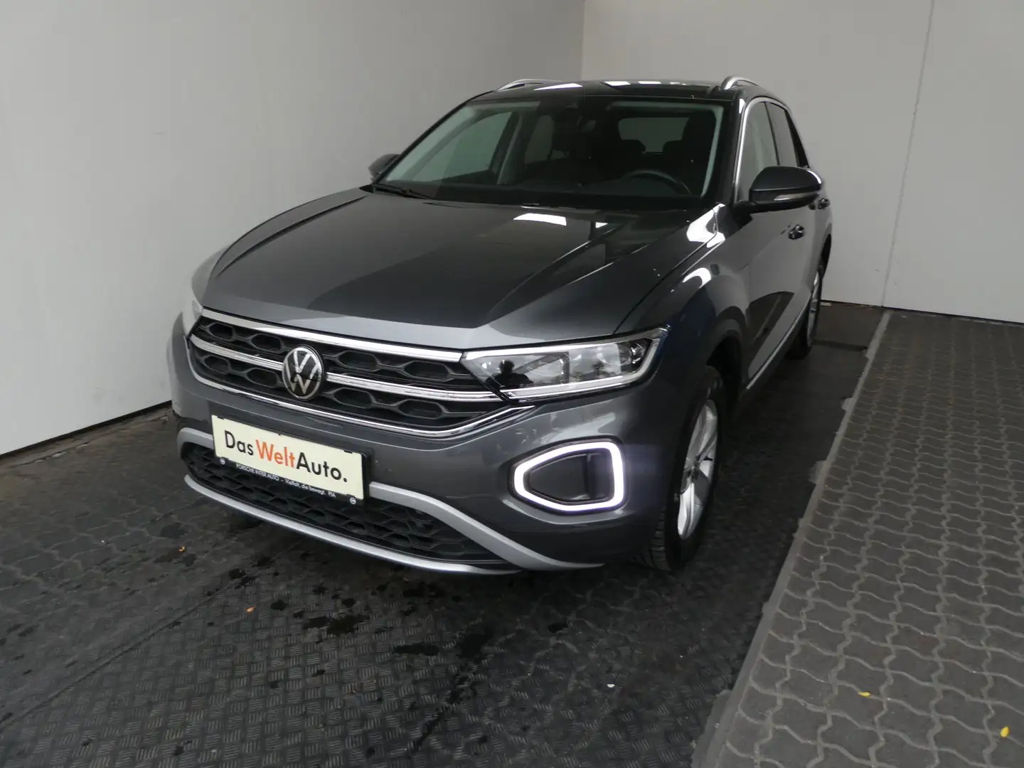 Volkswagen T-Roc Style TSI DSG Grau - 1