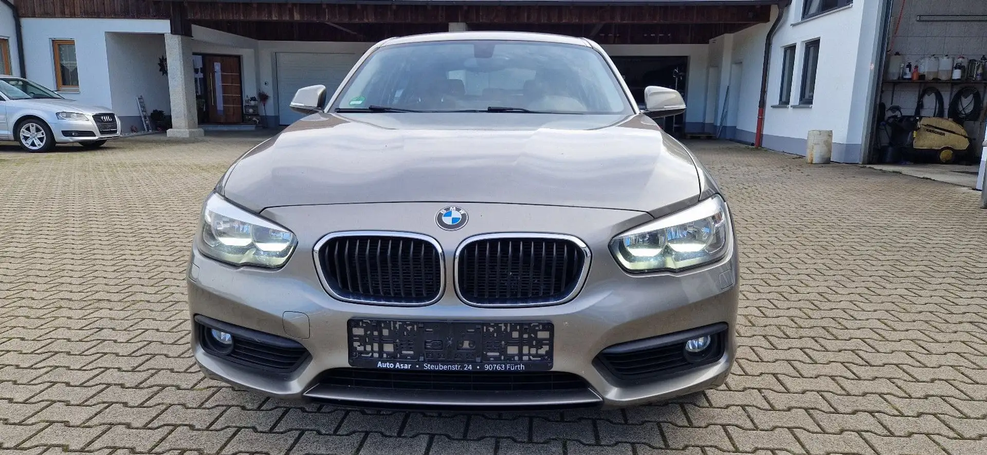 BMW 120 Baureihe 1 Lim. 5-trg. 120 d Argent - 2