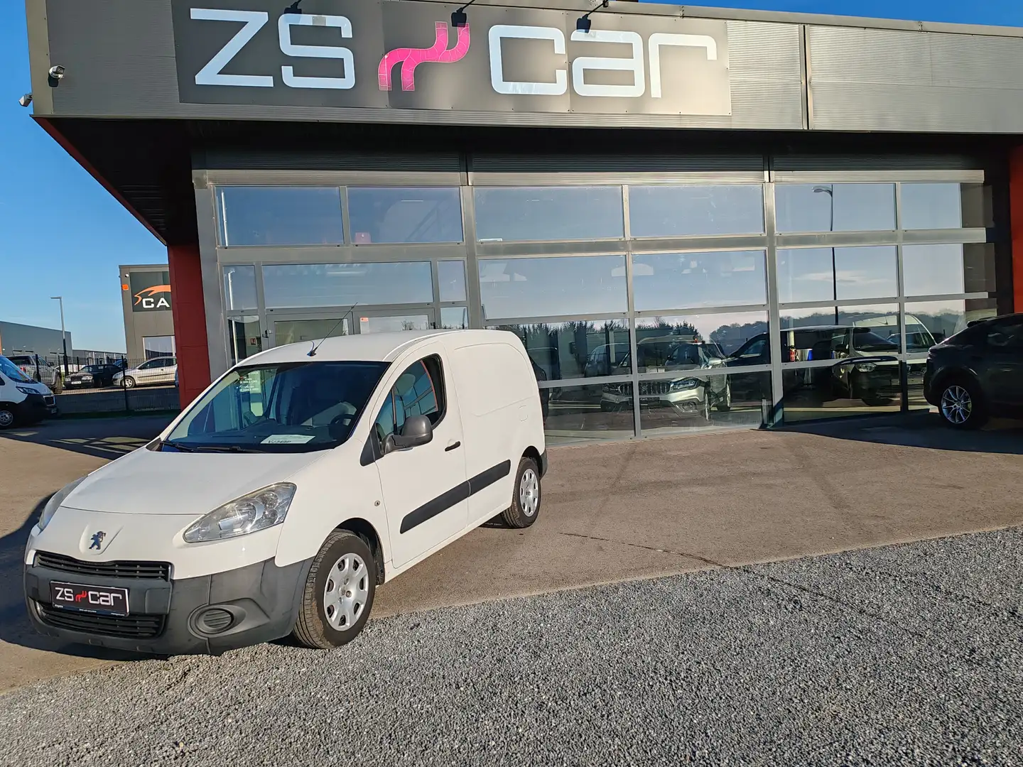 Peugeot Partner PARTNER FGN 120 L1 1.6 HDI 75 FAP PACK CLIM Blanco - 1