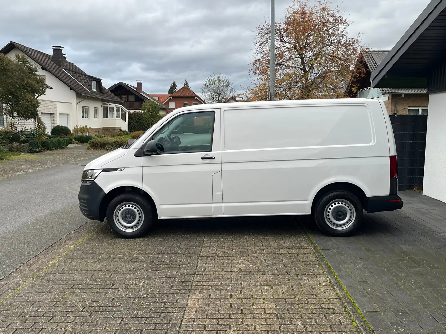 Volkswagen T6.1 Transporter EcoProfi 150Ps Klima PDC 91Tkm Mwst Service Neu Weiß - 2