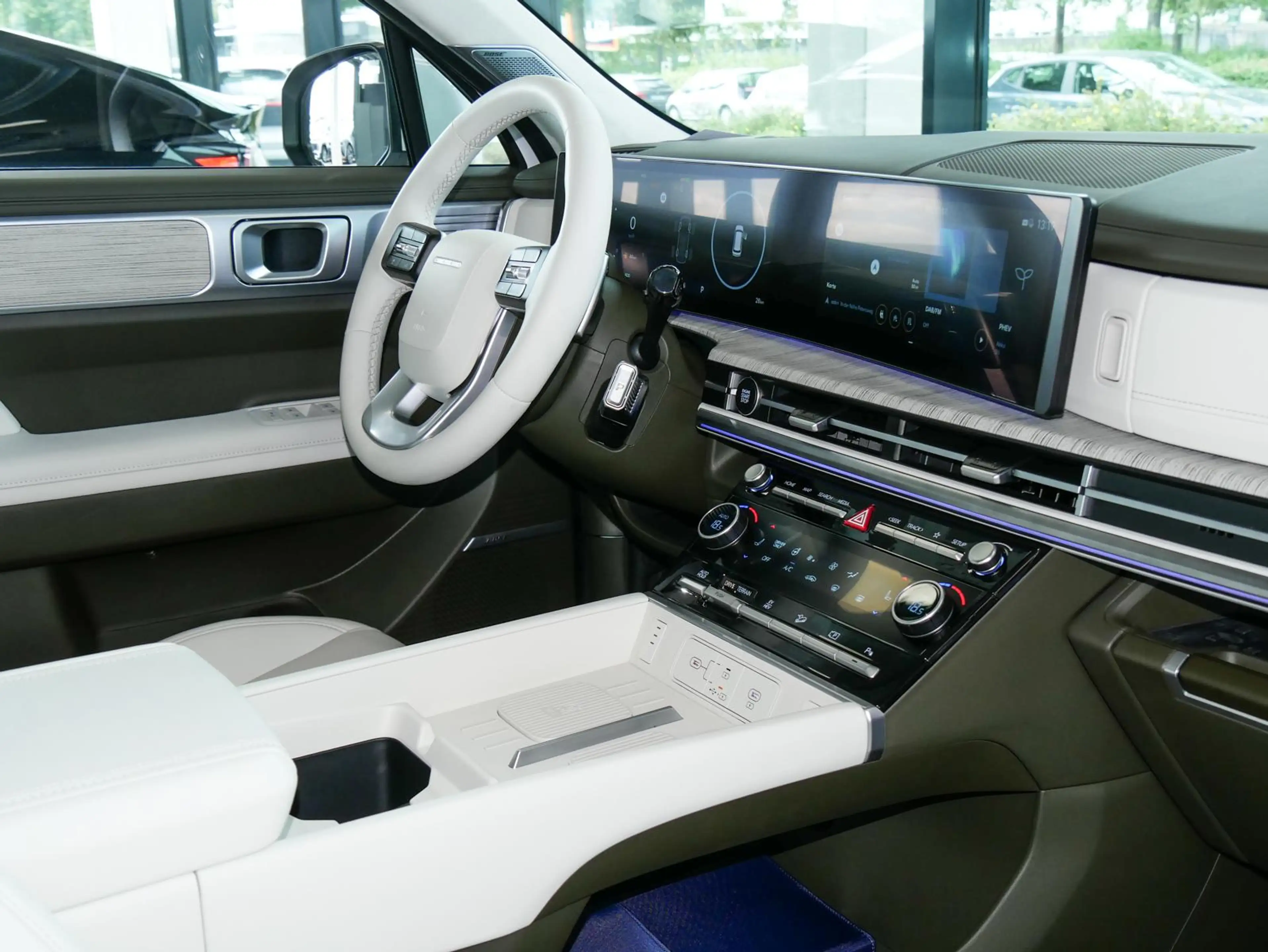 Hyundai SANTA FE Plug-In Hybrid 4WD Signature Komfort Te — photo 9