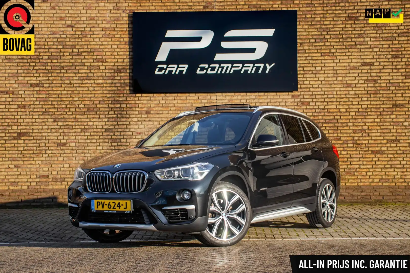 BMW X1 sDrive18i High Executive, NAP, Leder, Pano, Ambien Noir - 1