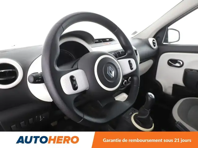 Renault Twingo view 11