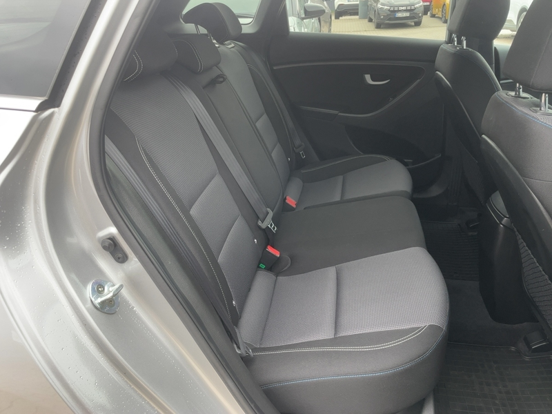 Hyundai i30 cw Trend blue +WINTER-P.+ — photo 11