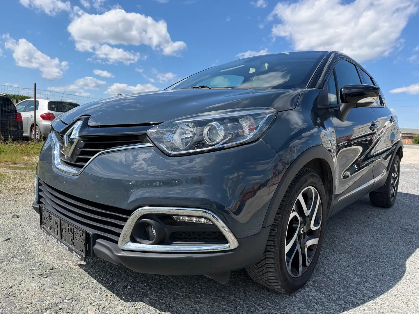 Renault Captur Euro6 B, Navi, Tempomat, Kamera, Alu - 1
