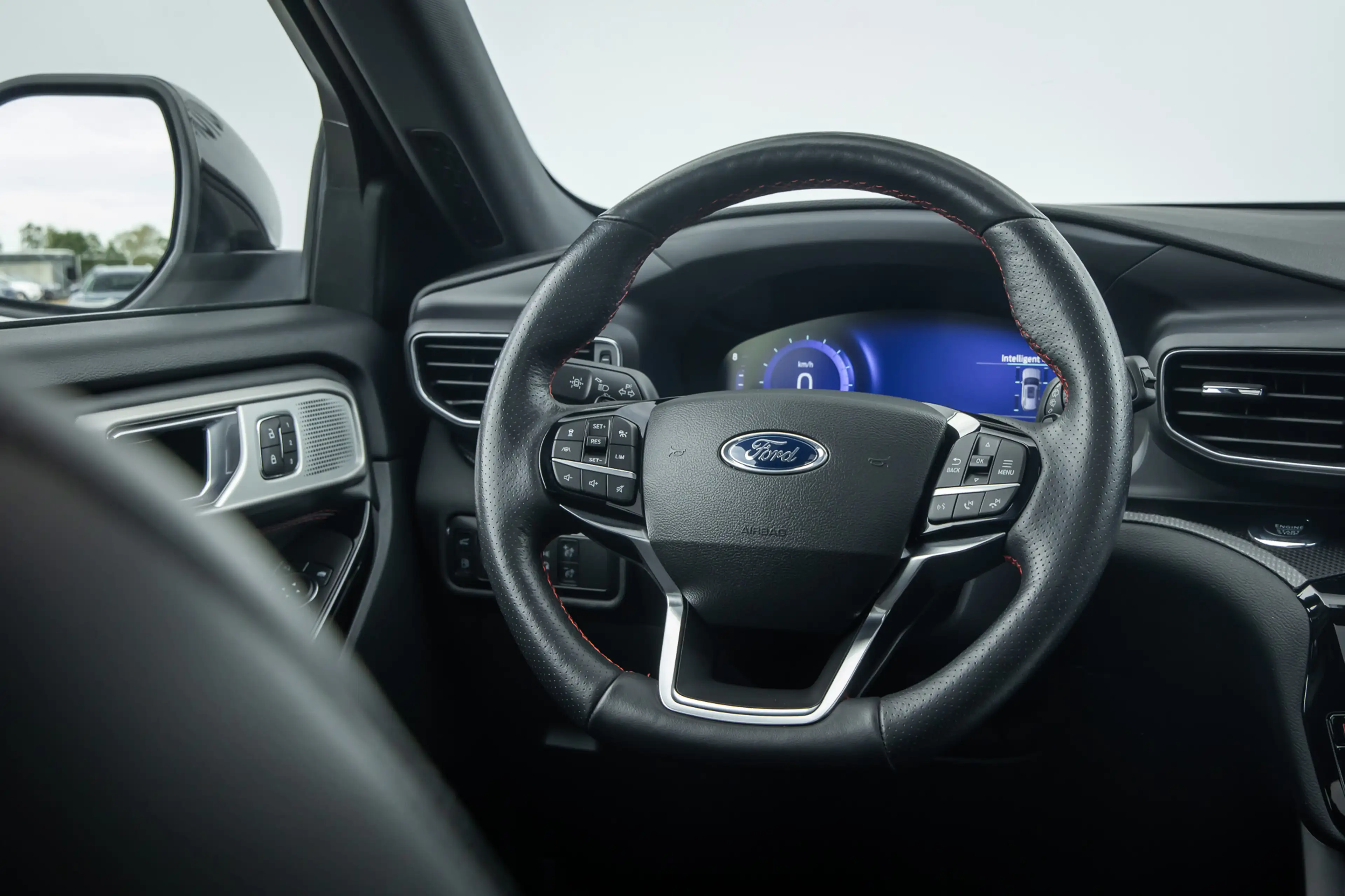 Ford Explorer 7peroons 3.0 V6 EB PHEV ST-Line plug in hybe Panor — photo 11