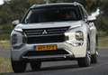 Mitsubishi Outlander PHEV Kaiteki 4WD Blanco - thumbnail 1