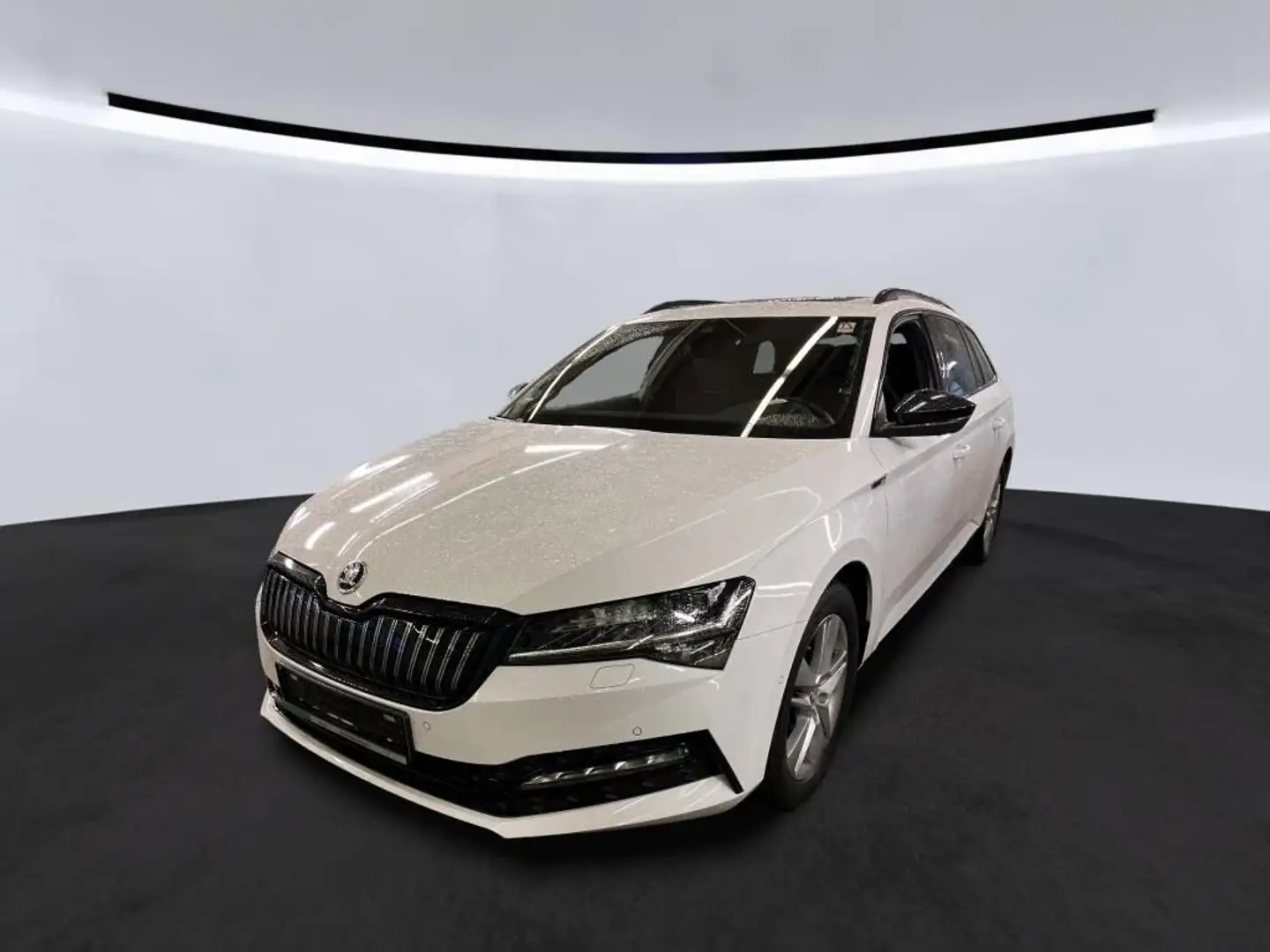 Skoda Superb Combi iV 1.4TSI DSG Sportline STHZG P-DAC Weiß - 2