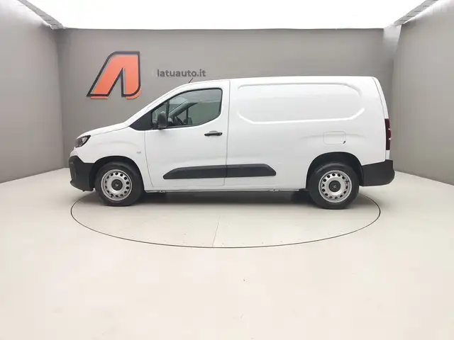 Citroen Berlingo view 4