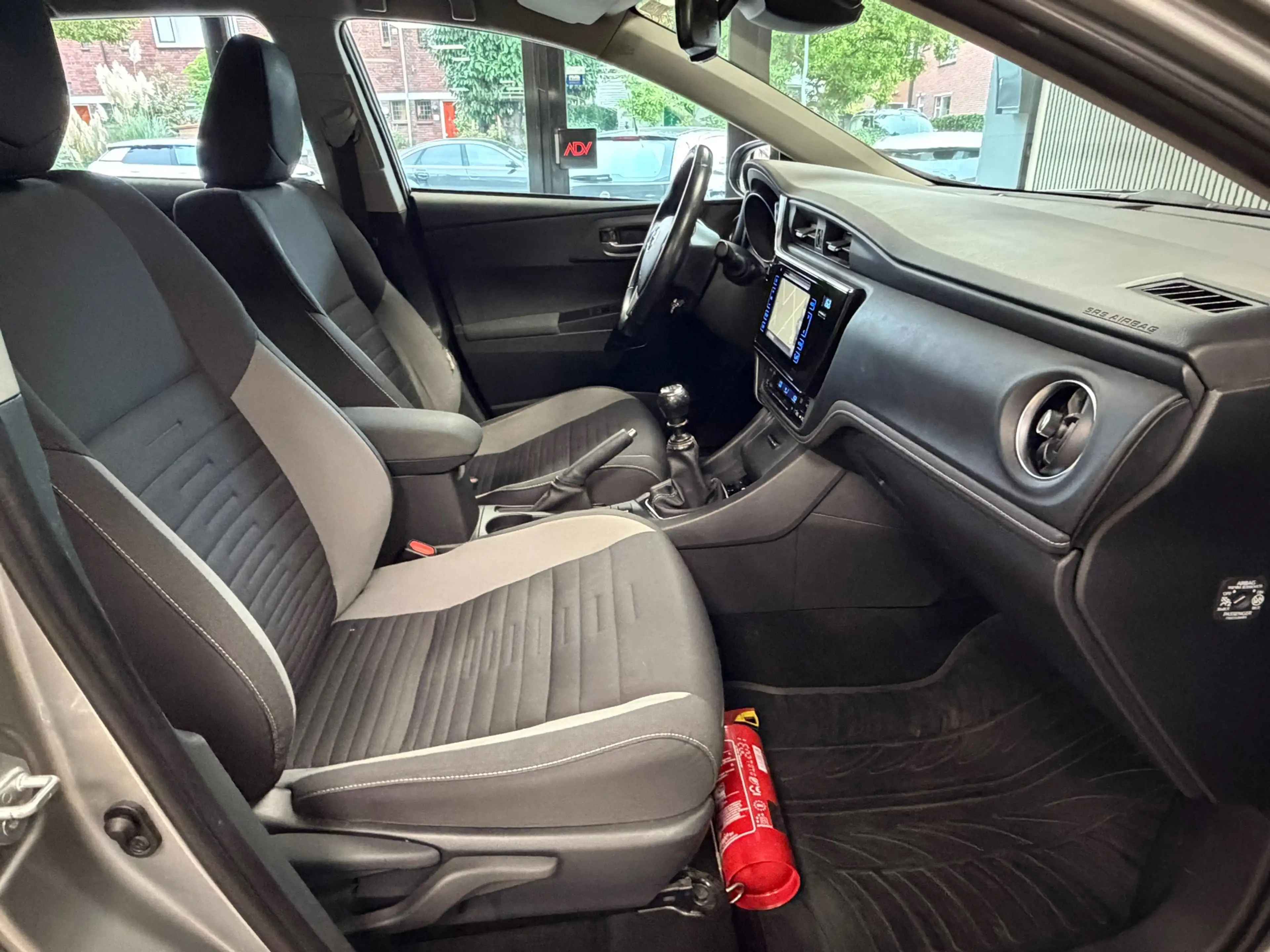 Toyota Auris Touring Sports 1.2T Aspiration TREKHAAK CAMERA KEY — photo 9