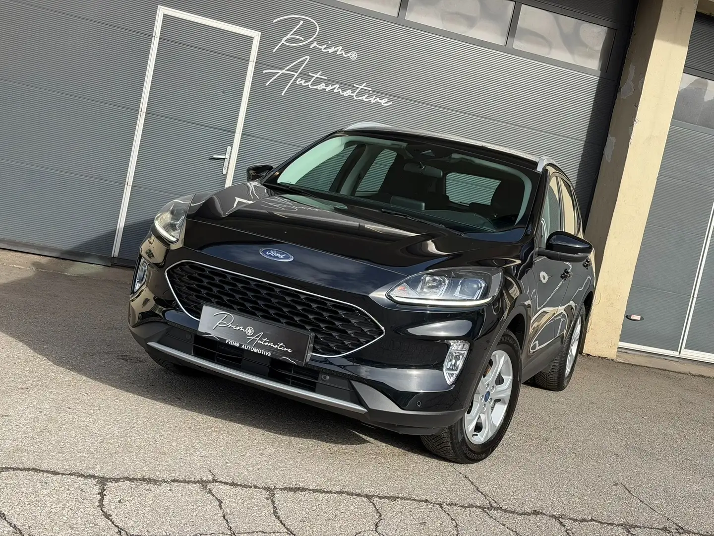 Ford Kuga Plug-In Hybrid Cool NAVI* AHK* XENON* ab €179,- Schwarz - 1