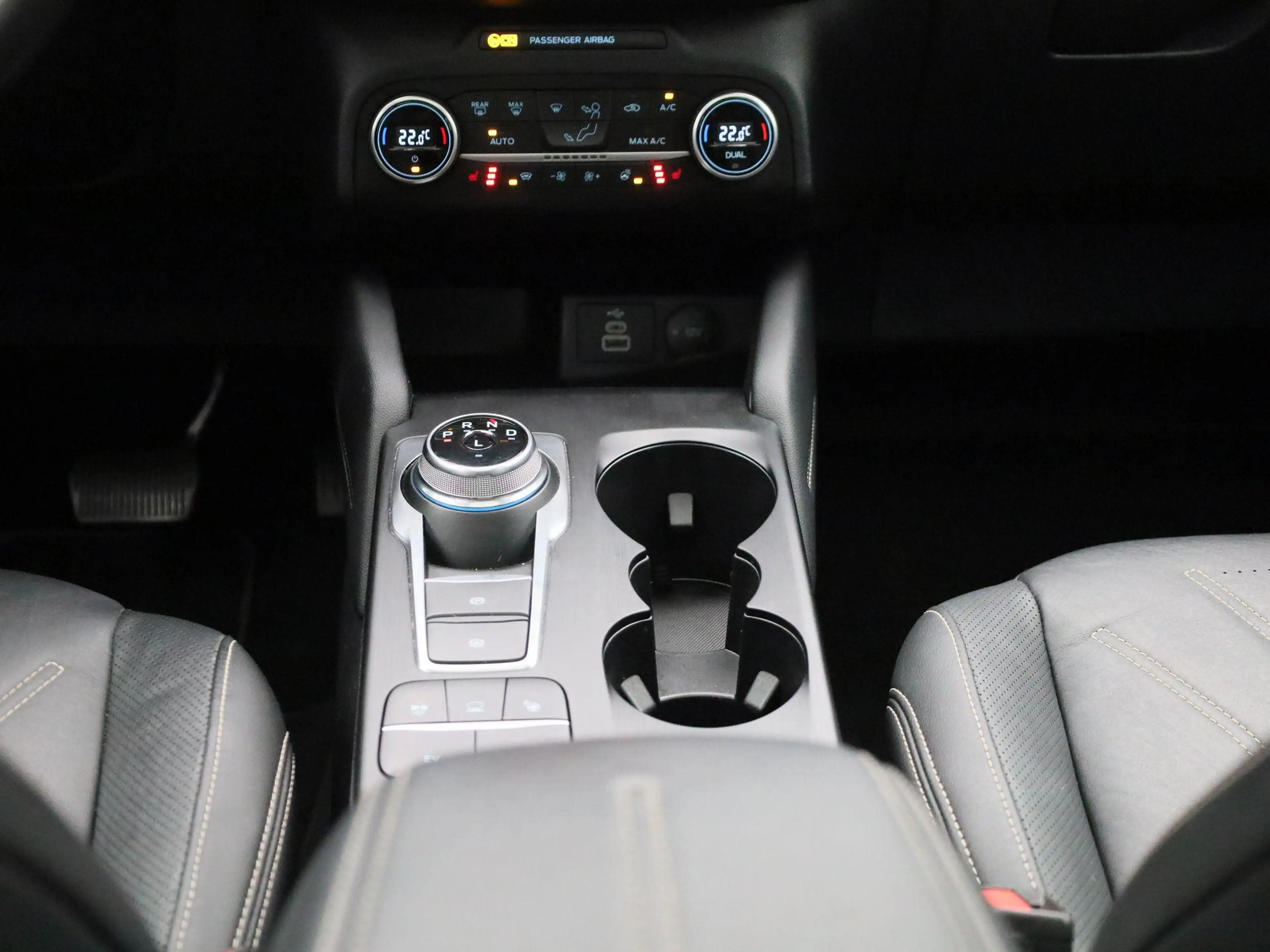 Ford Kuga 2.5 PHEV Vignale | TREKHAAK | MEMORY | Achteruitri — photo 10