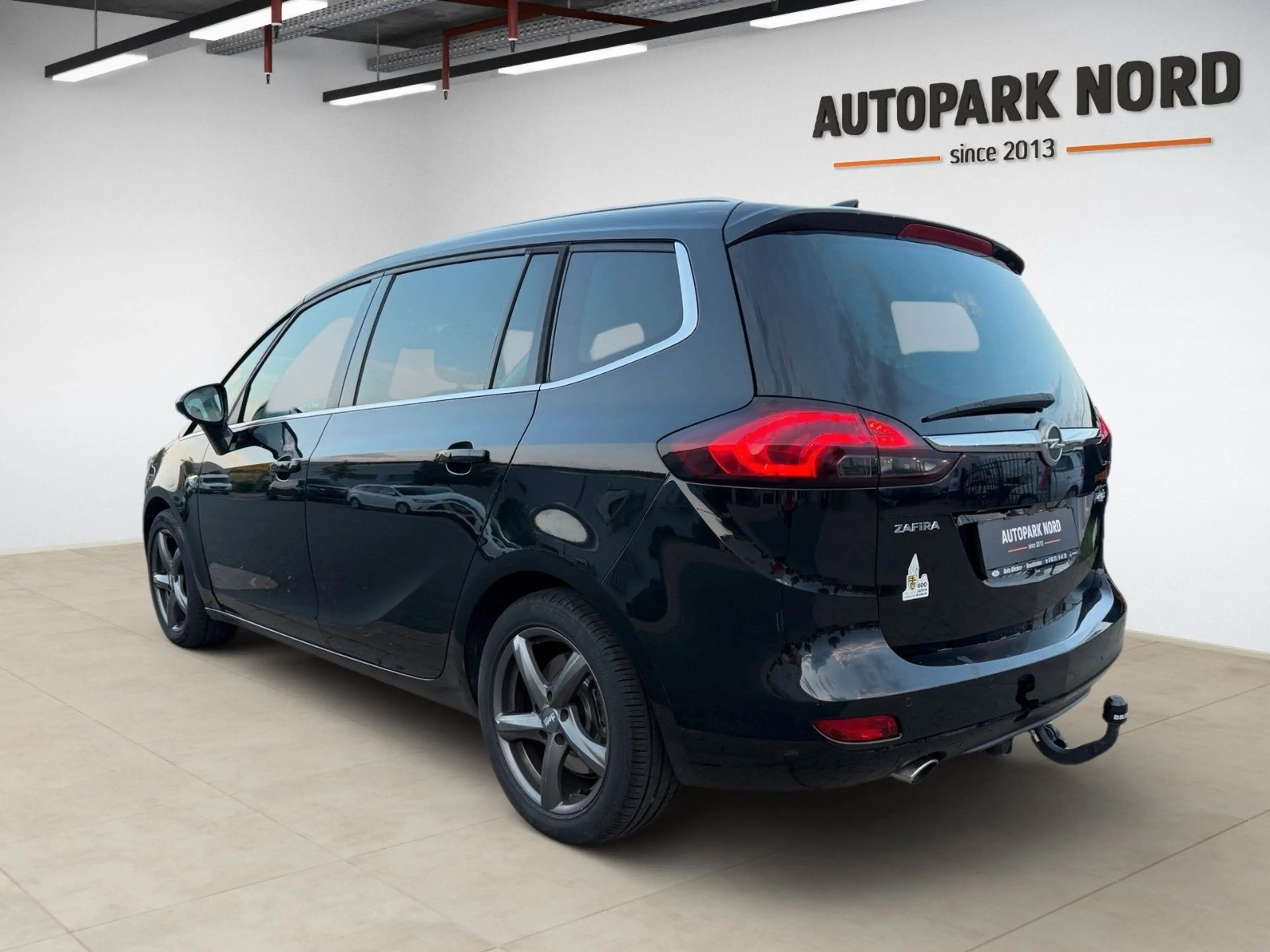 Opel Zafira Tourer 2.0 CDTI Innovation/AHK/7-SITZER — photo 3