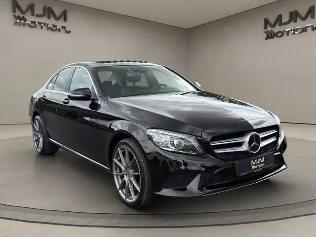 Mercedes-Benz C 400 4Matic Navi Kamera Scheckheft Garantie