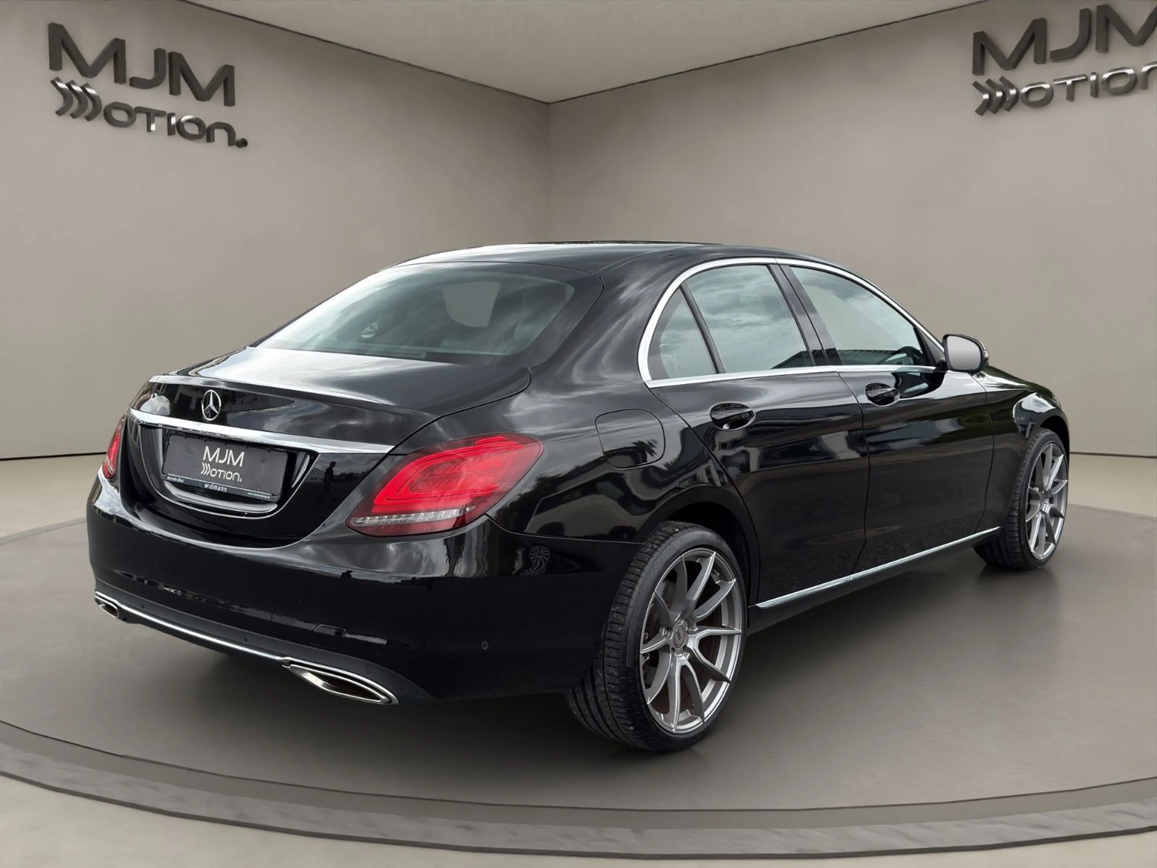 Mercedes-Benz C 400 4Matic Navi Kamera Scheckheft Garantie — photo 6