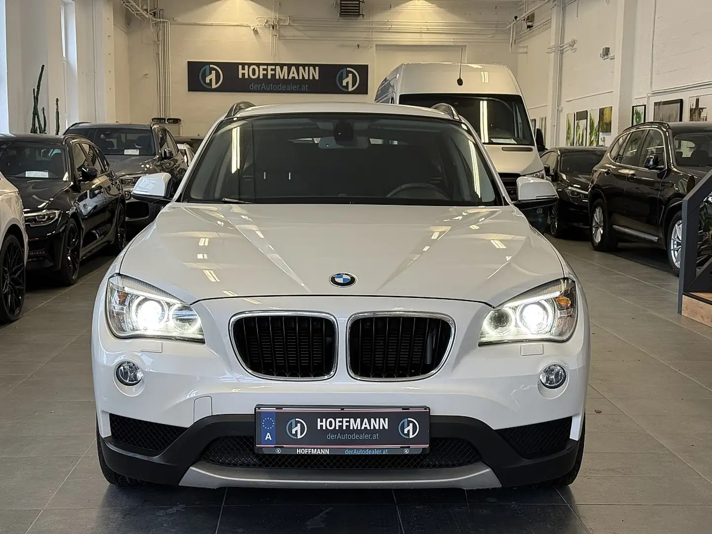 BMW X1 xDrive18d Österreich-Paket Aut. Xenon, Sitzheizung Weiß - 2
