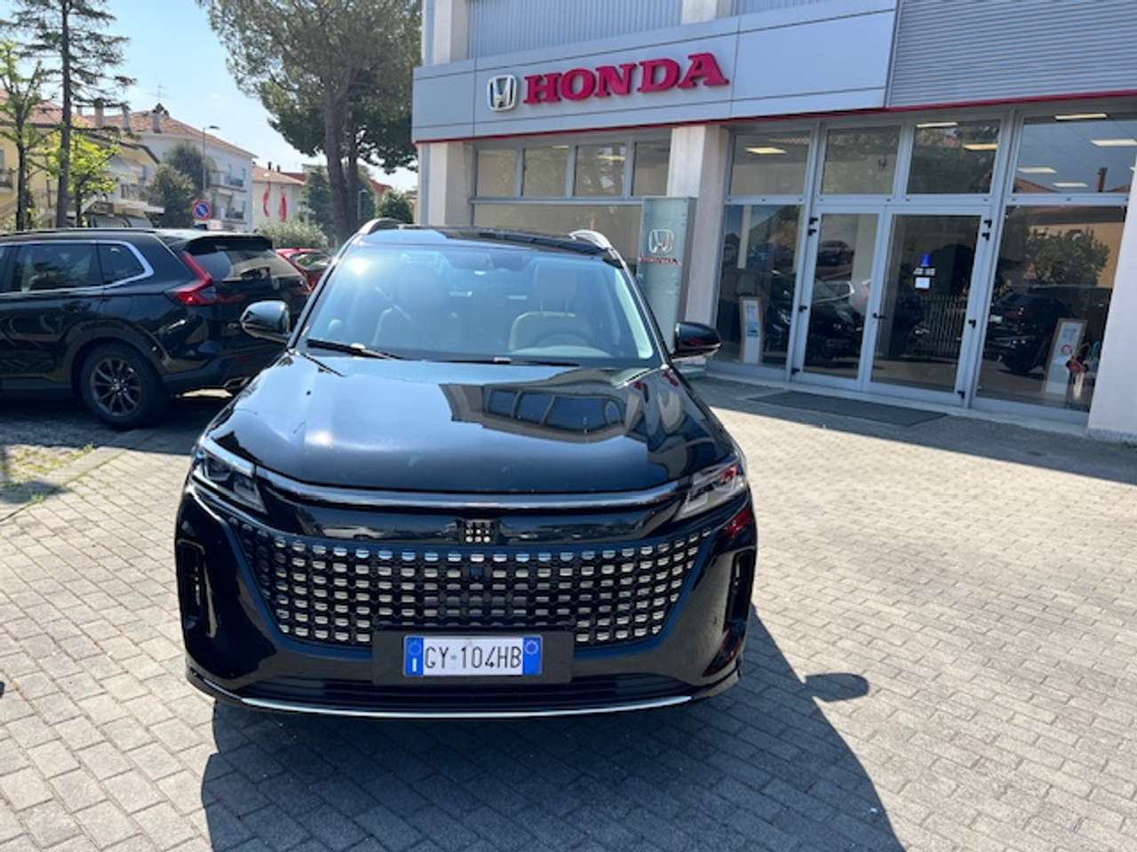 DFSK E5 1.5 phev 7 posti