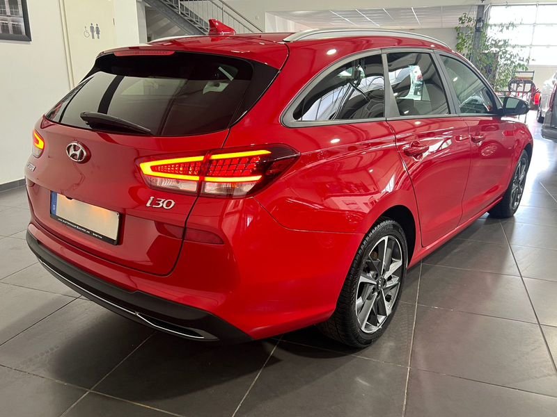 Hyundai i30 1.0 TGDI cw **Navi*Kamera*SHZ*Spur*Temp** — photo 6