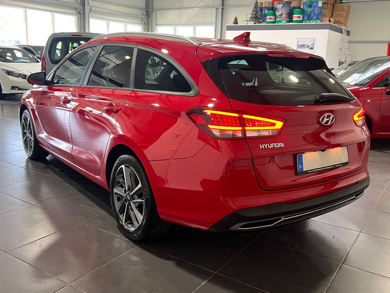 Hyundai i30 1.0 TGDI cw **Navi*Kamera*SHZ*Spur*Temp** — photo 3