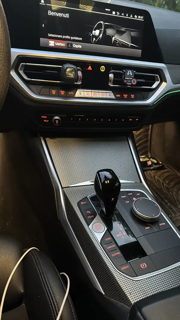 BMW 318 318i Touring c/clima auto versione Msport Bianco - 2