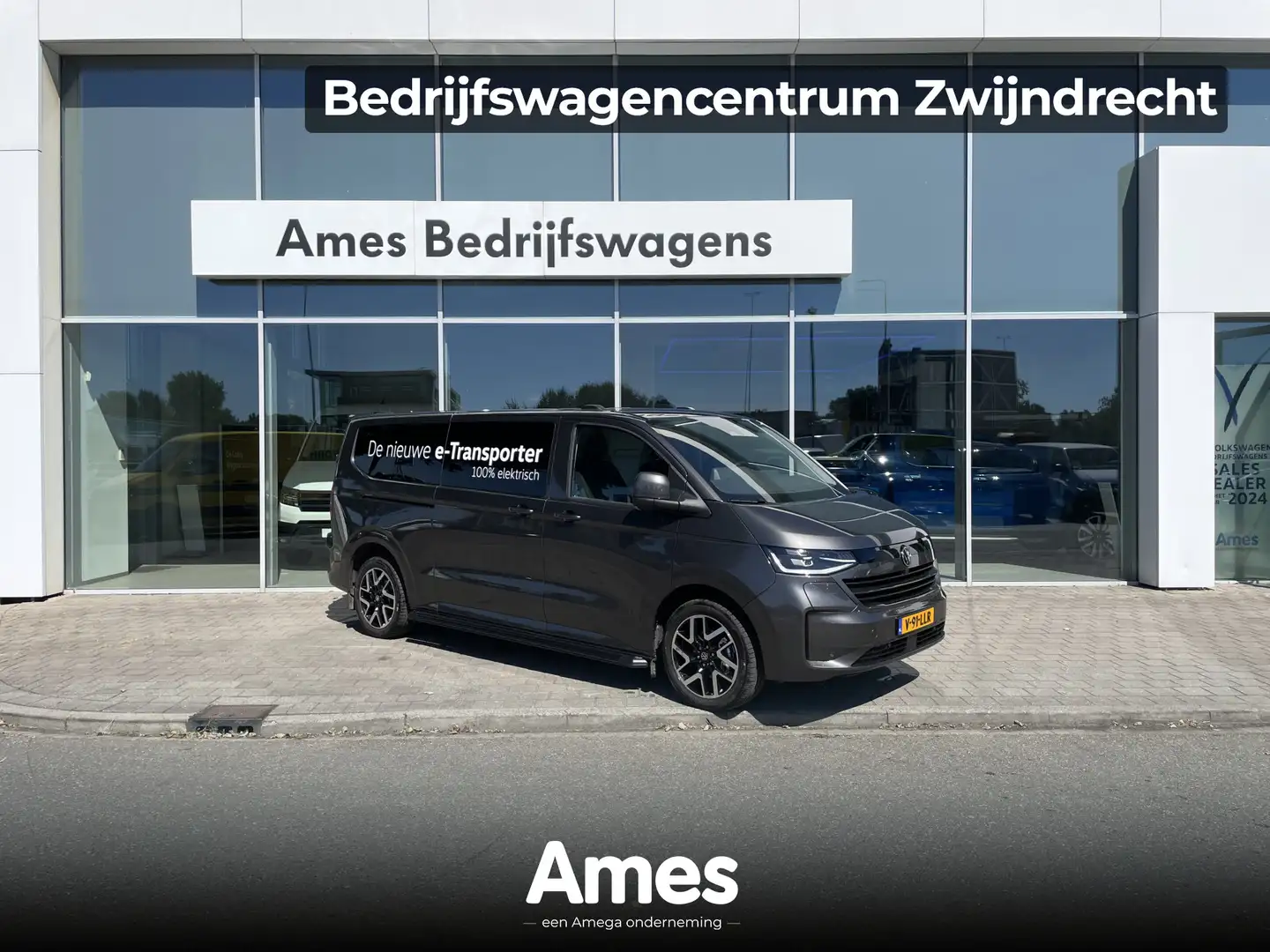 Volkswagen Transporter e-Transporter 32 L2H1 Style 64 kWh | 286 PK | Trek Gris - 1