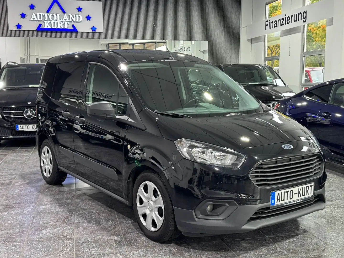 Ford Transit Courier Transit 1,0 EcoBoost*Courier Trend*Klima*Euro6 Schwarz - 1