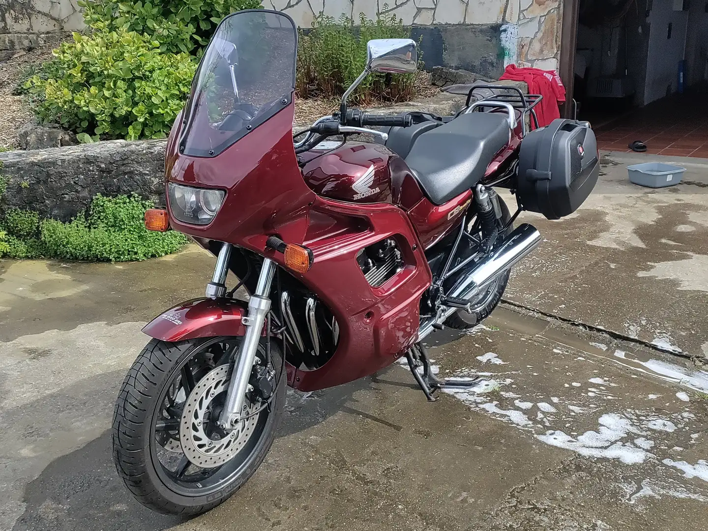 Honda CB 750 four Seven Fifty Rot - 2