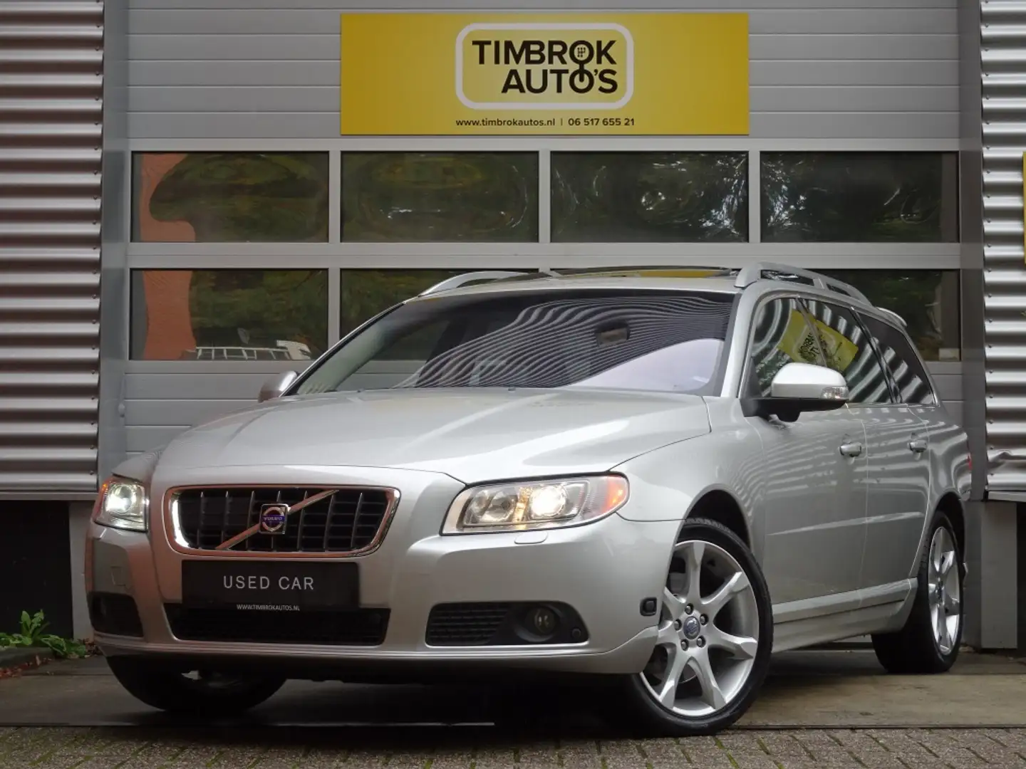 Volvo V70 3.0 T6 AWD Summum Polestar 315pk met VEEL opties! Zilver - 1
