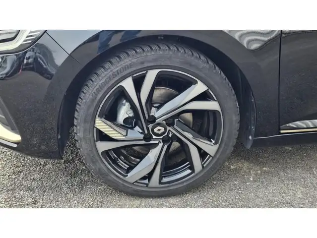 Renault Clio view 21